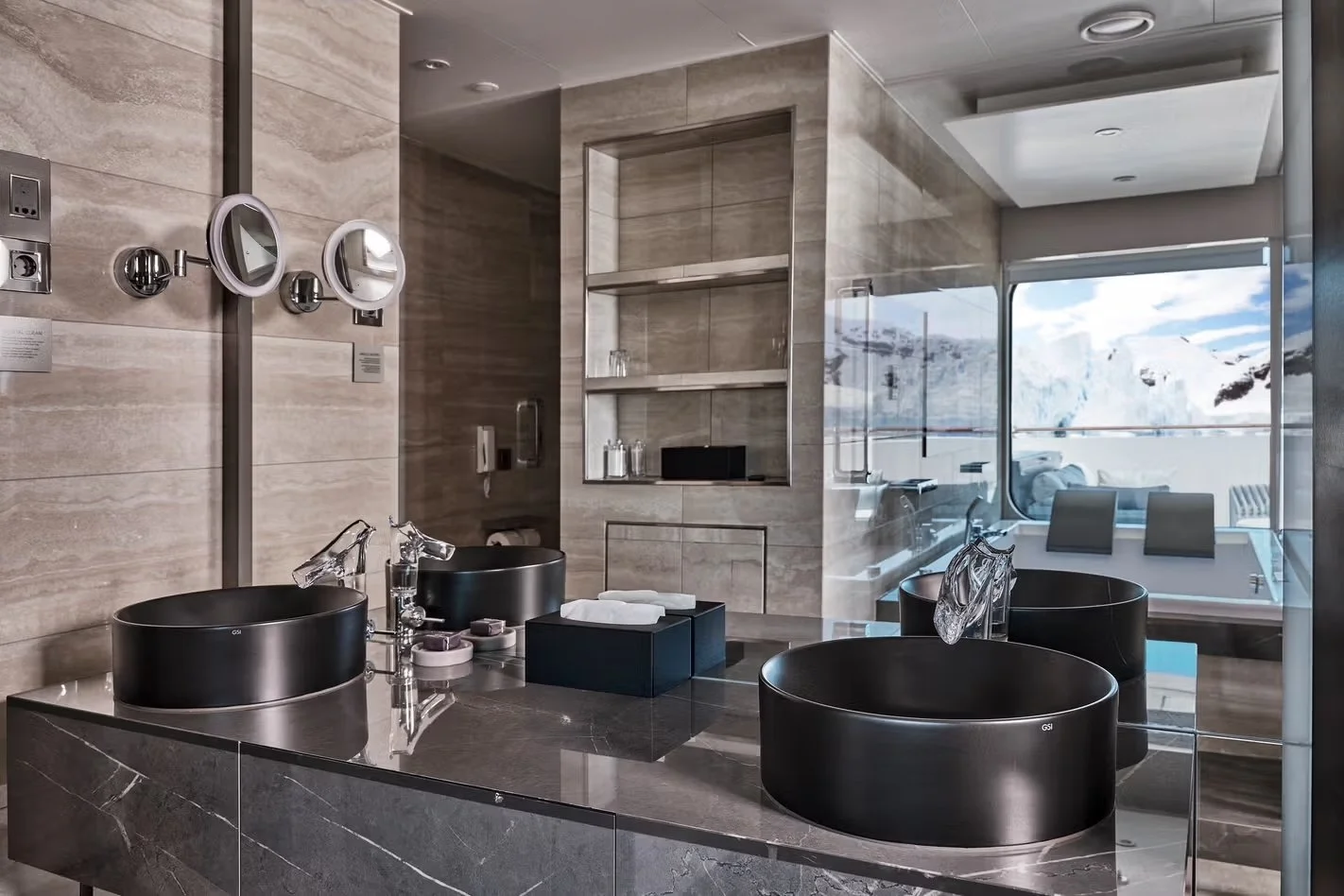 Grand Suite 3.jpeg