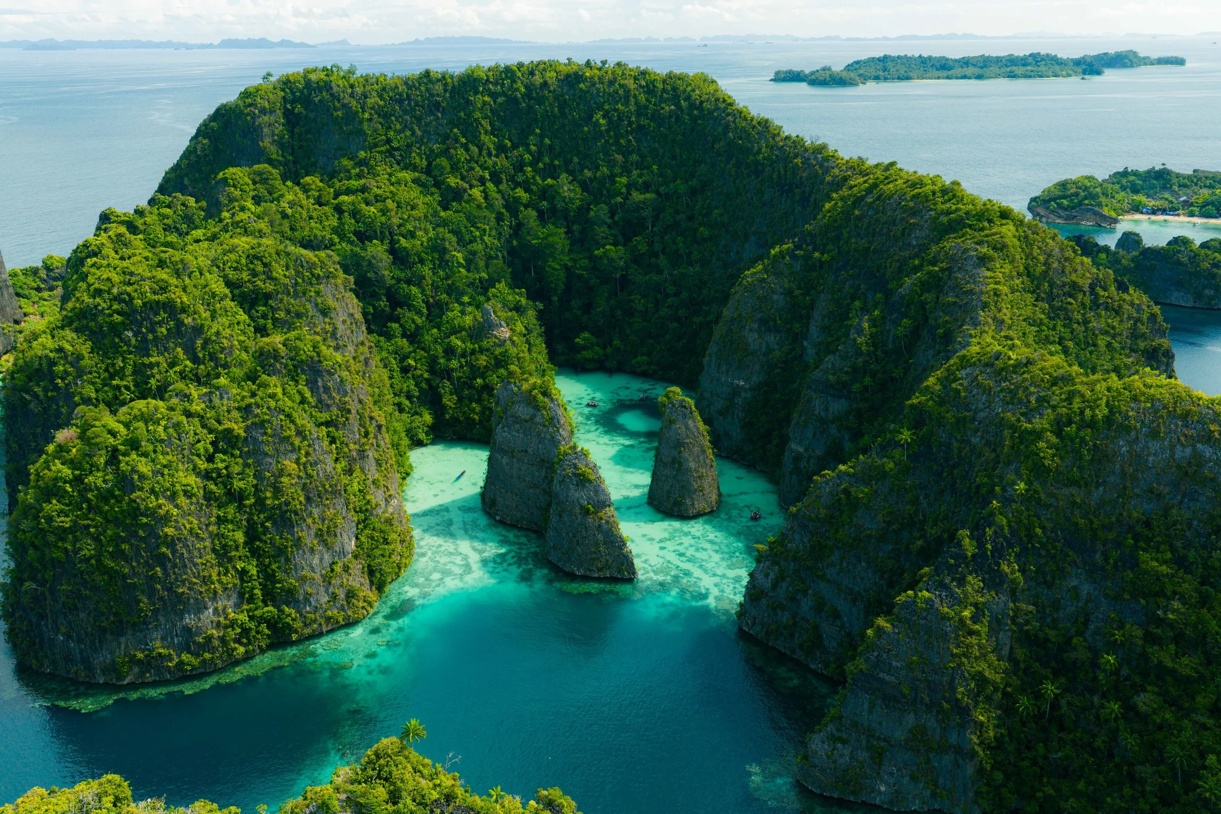M0926_SHMinerva_270426_BalbulolLagoon_RajaAmpat_Indonesia_DJI_20250107142359_0097_D-1.jpg