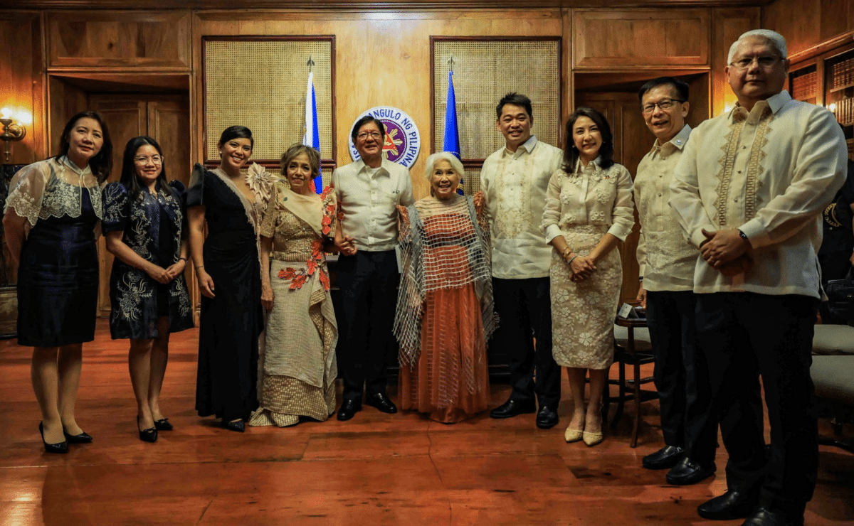 Marcos honors 3 Filipino travelers who visited all 193 UN countries | Global Nation Inquirer