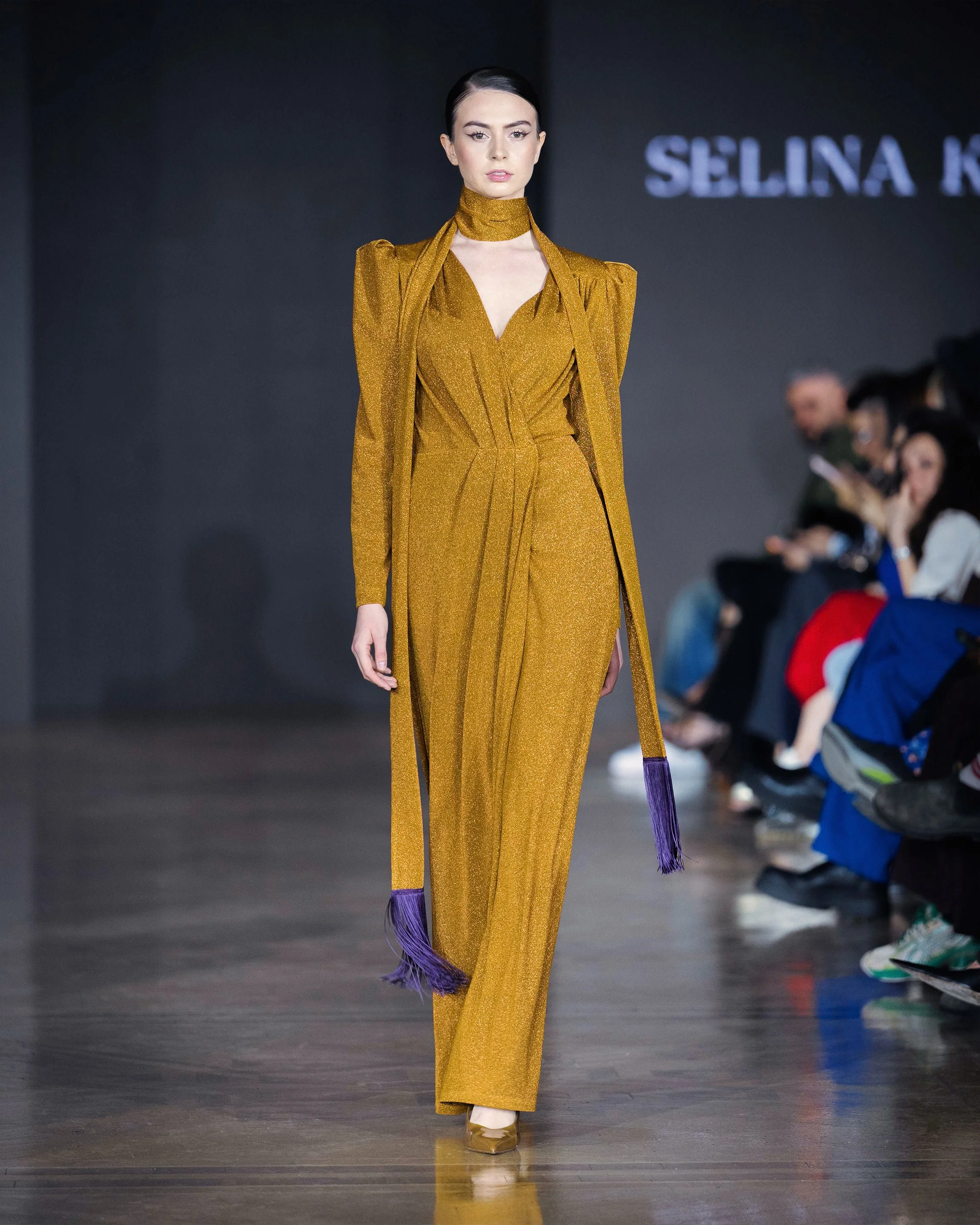 LOOK 13