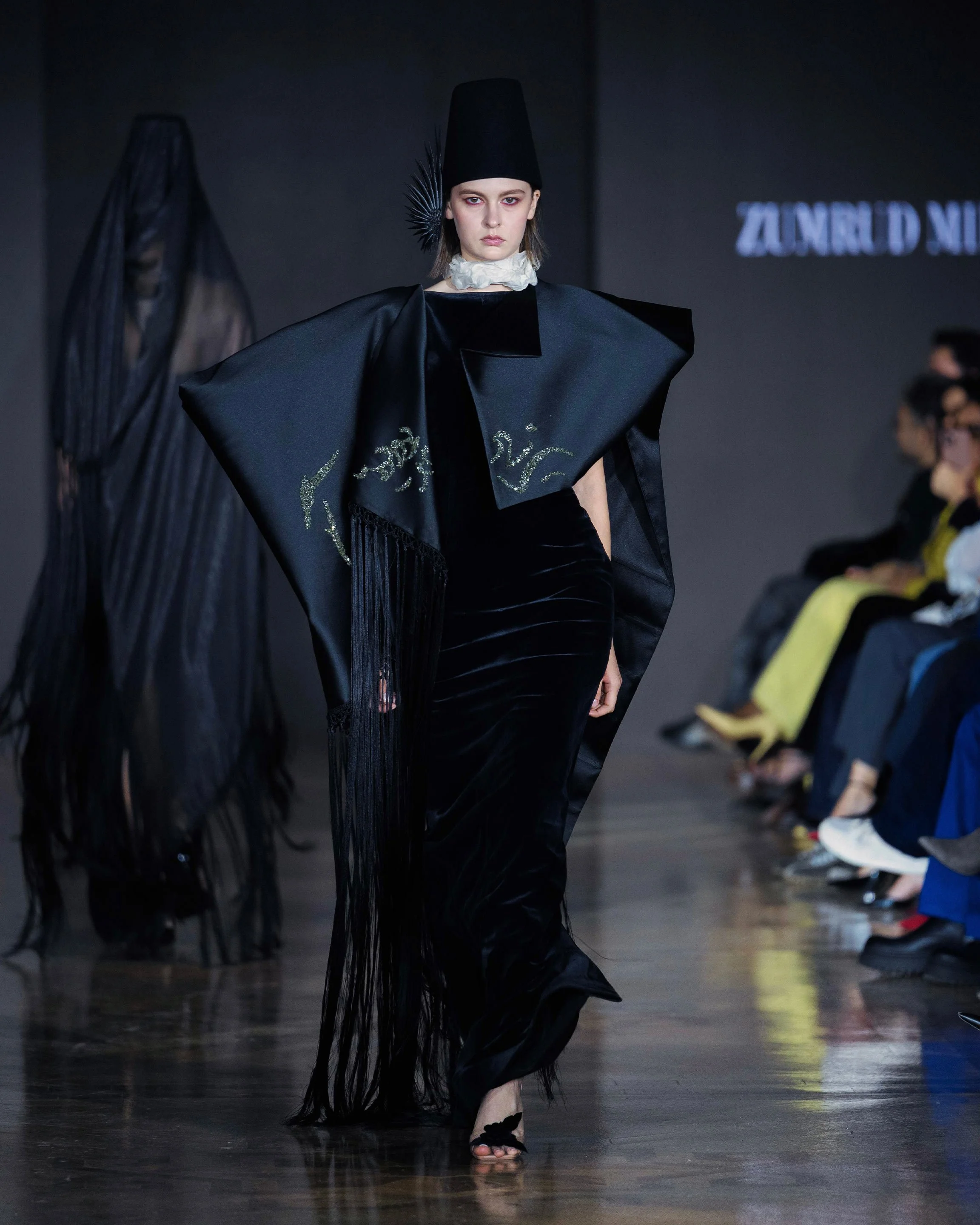 LOOK 6