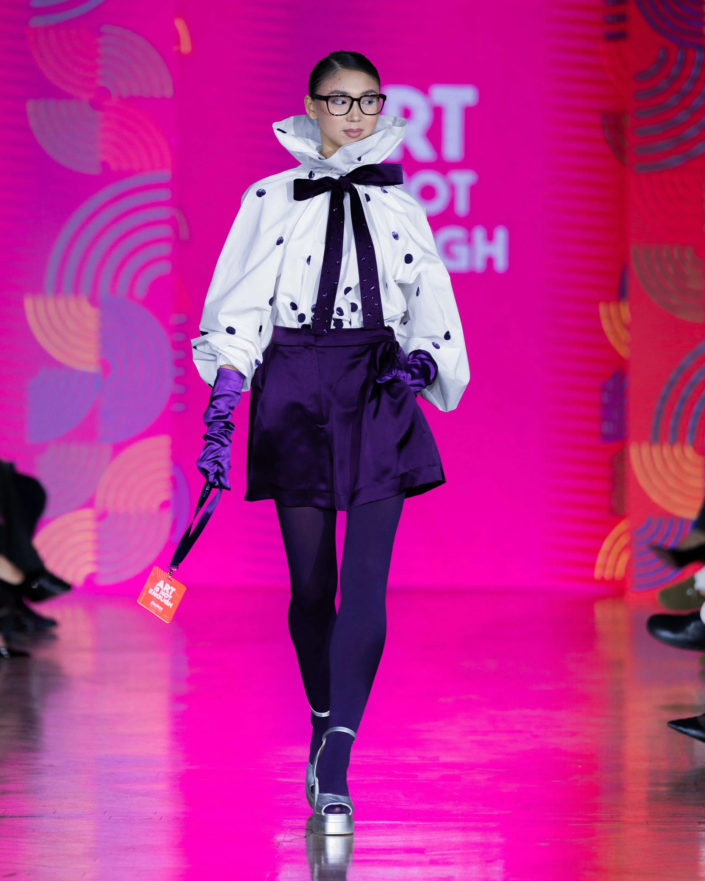 LOOK 20