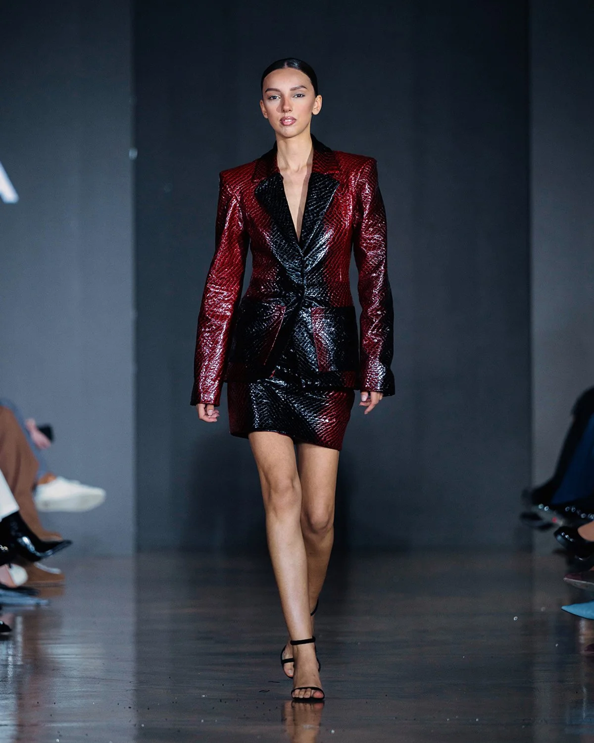 LOOK 15