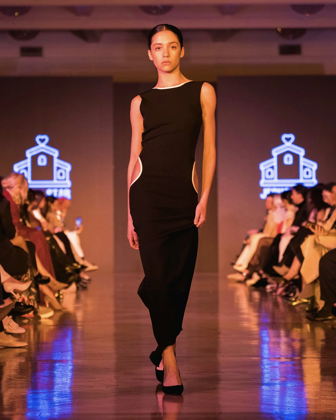 LOOK 16