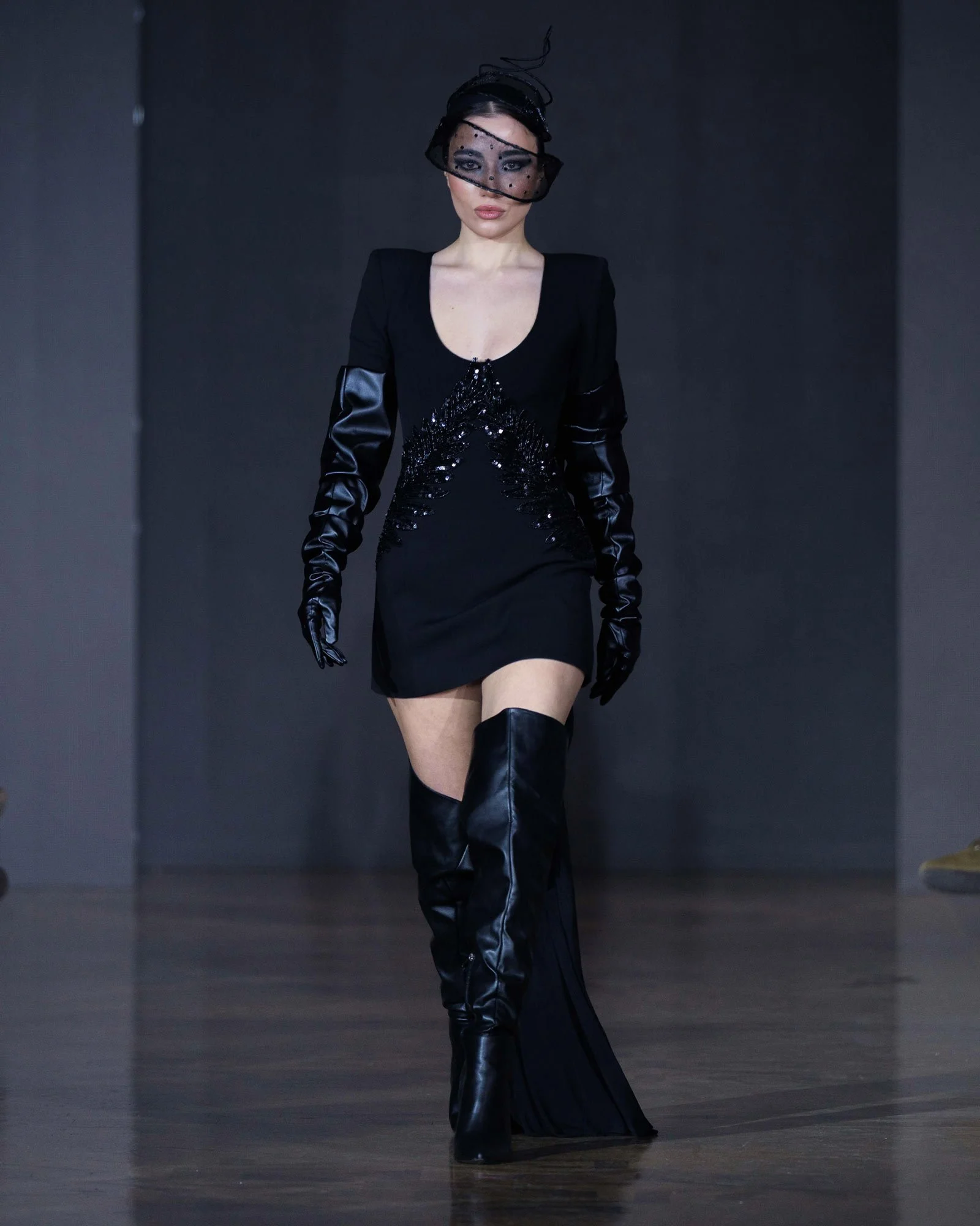LOOK 3