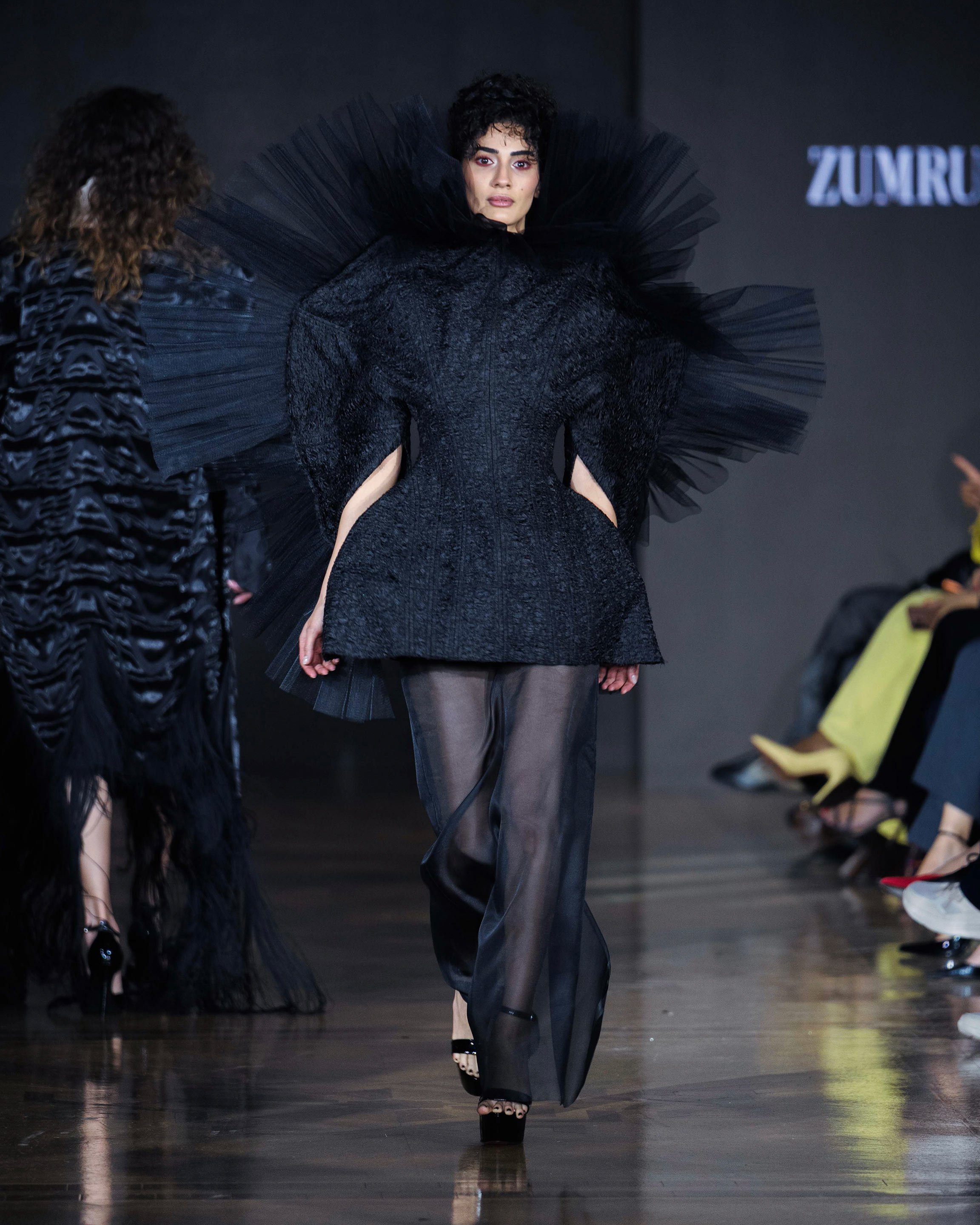 LOOK 20