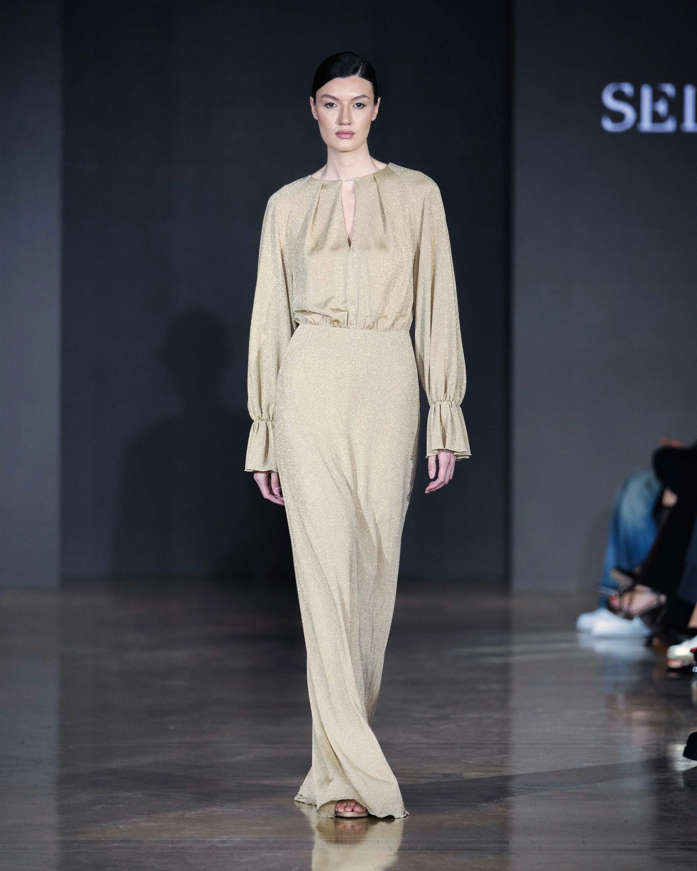 LOOK 11