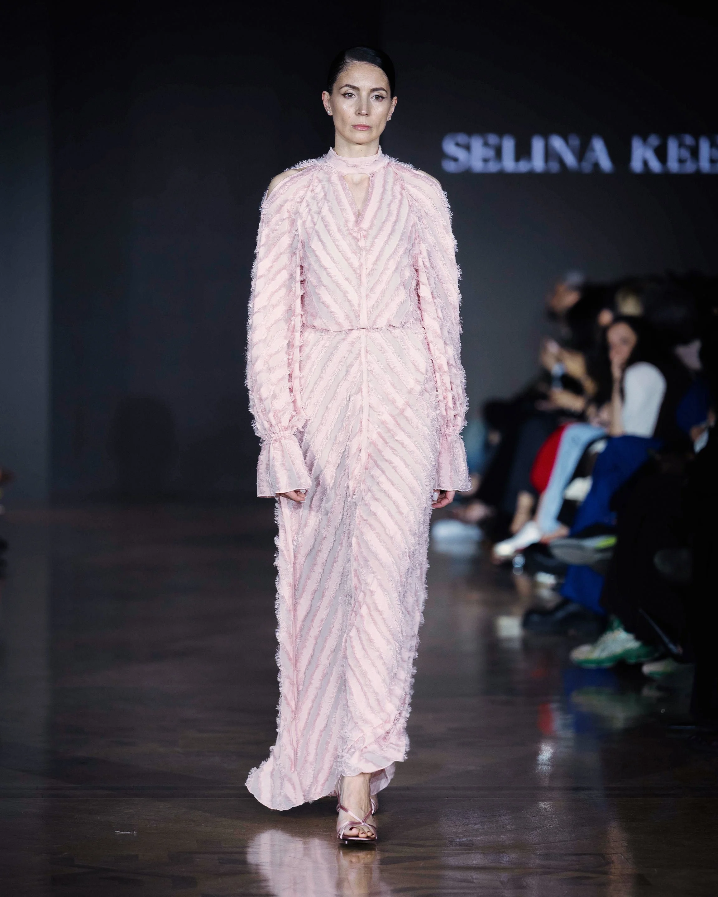 LOOK 8