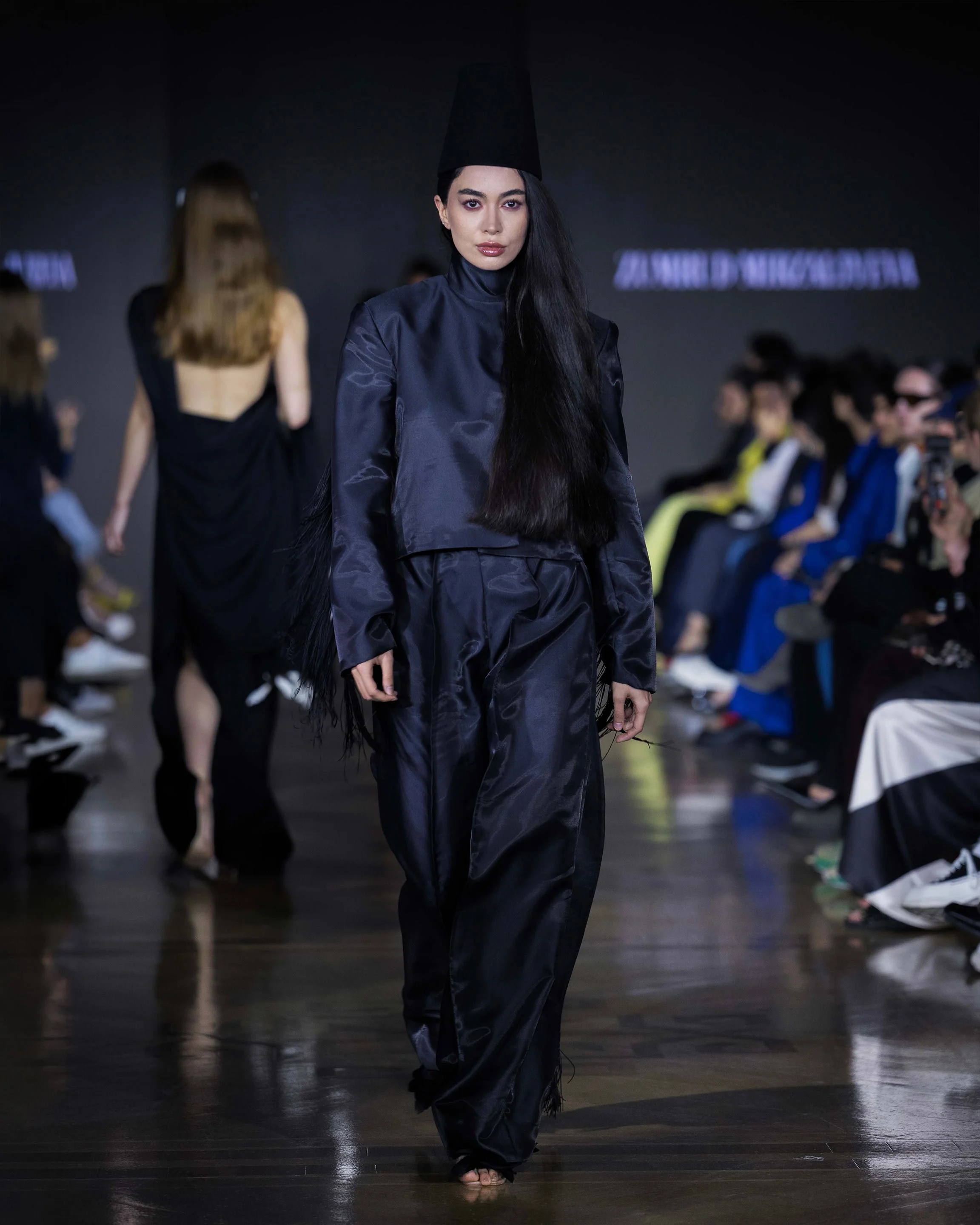 LOOK 9