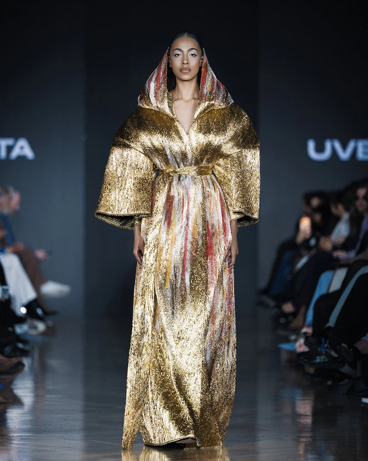 LOOK 2