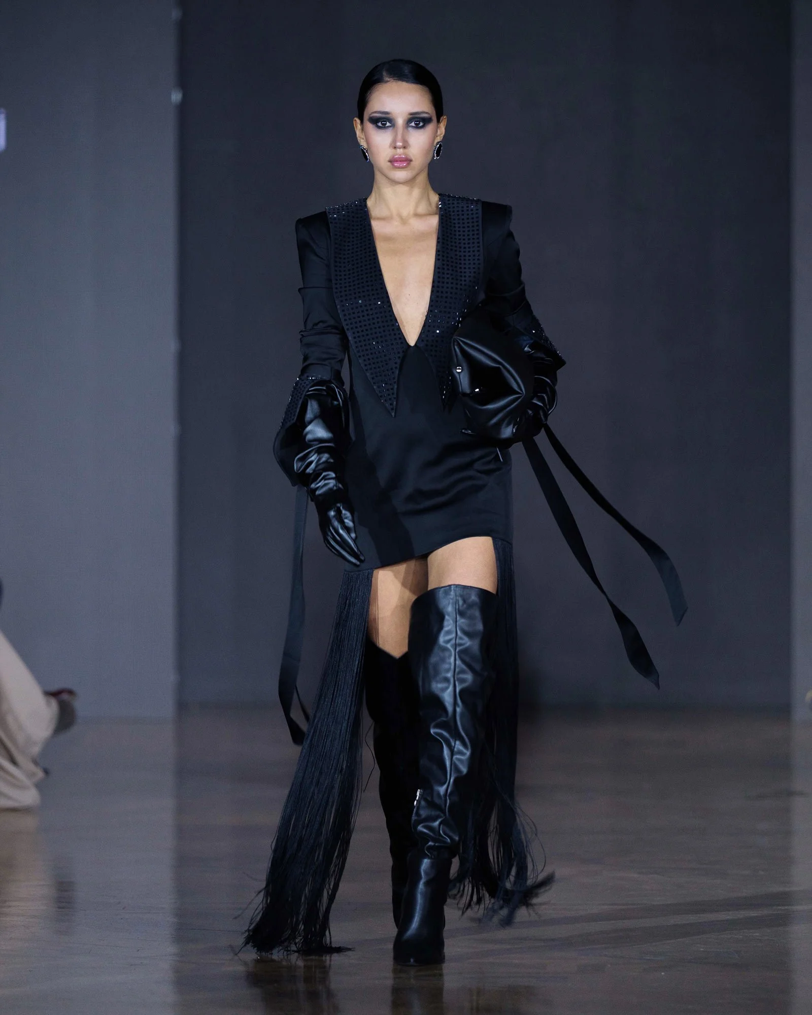 LOOK 6