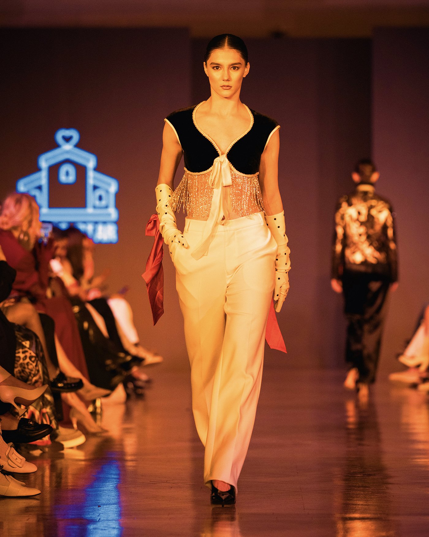 LOOK 15