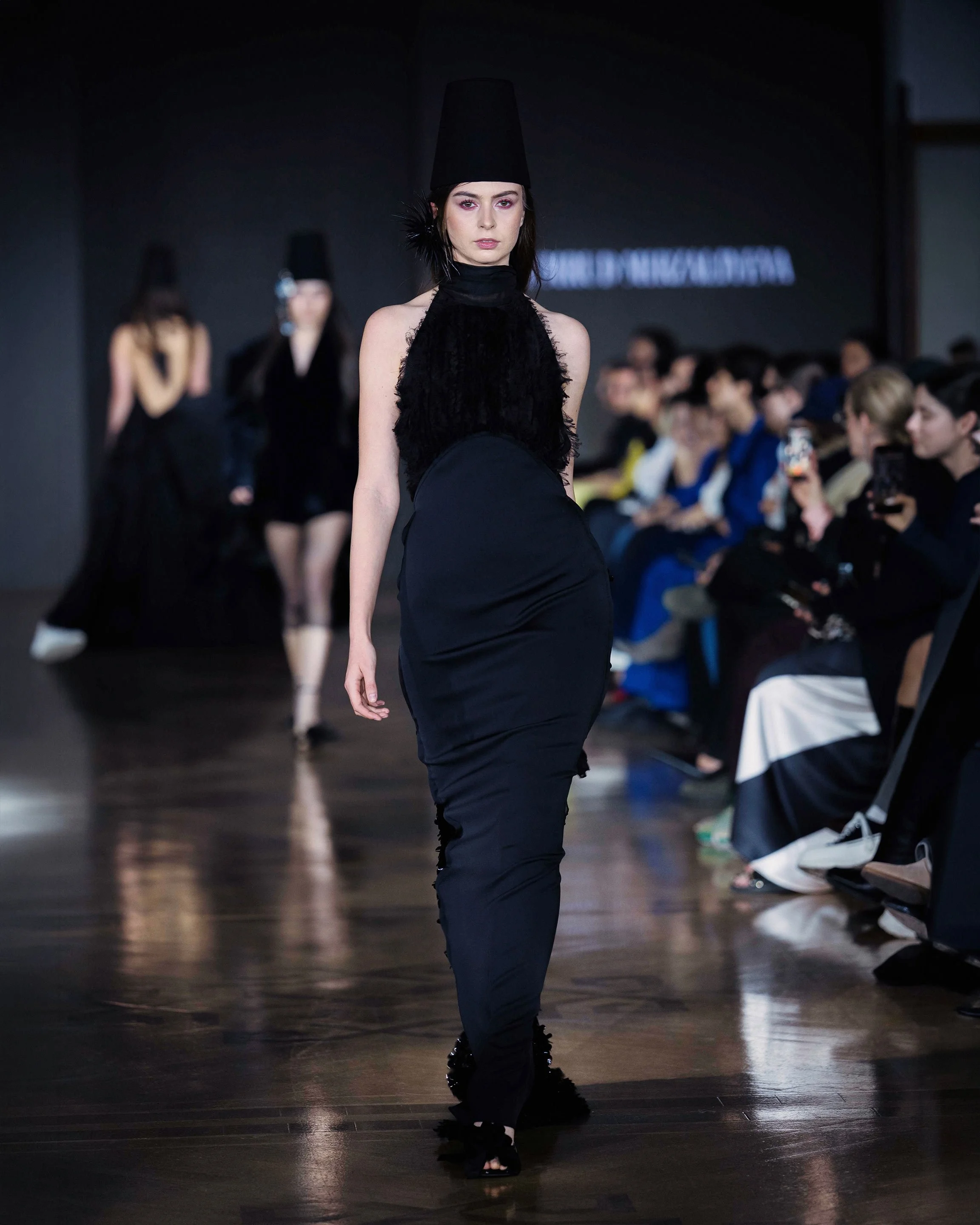 LOOK 7