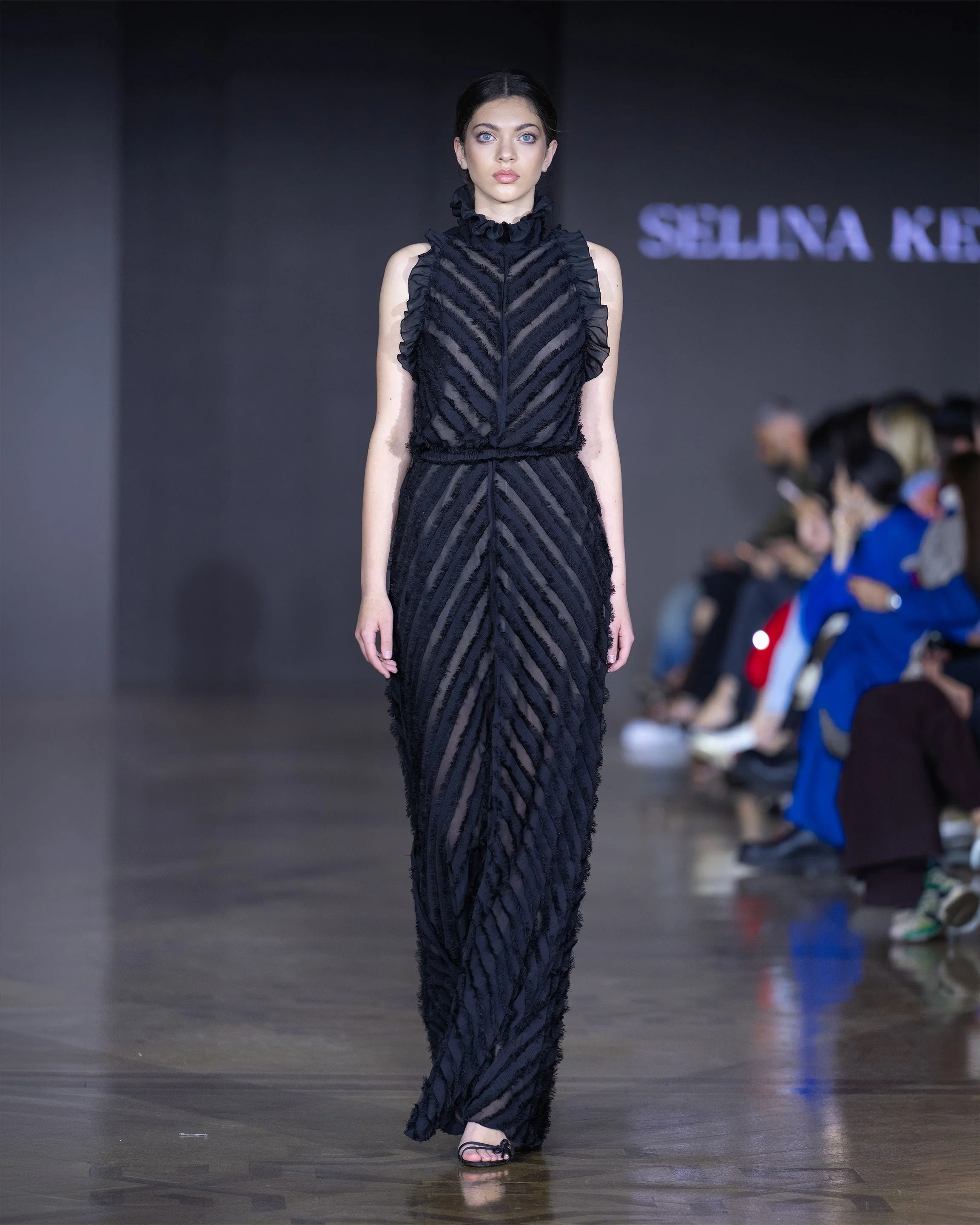 LOOK 29