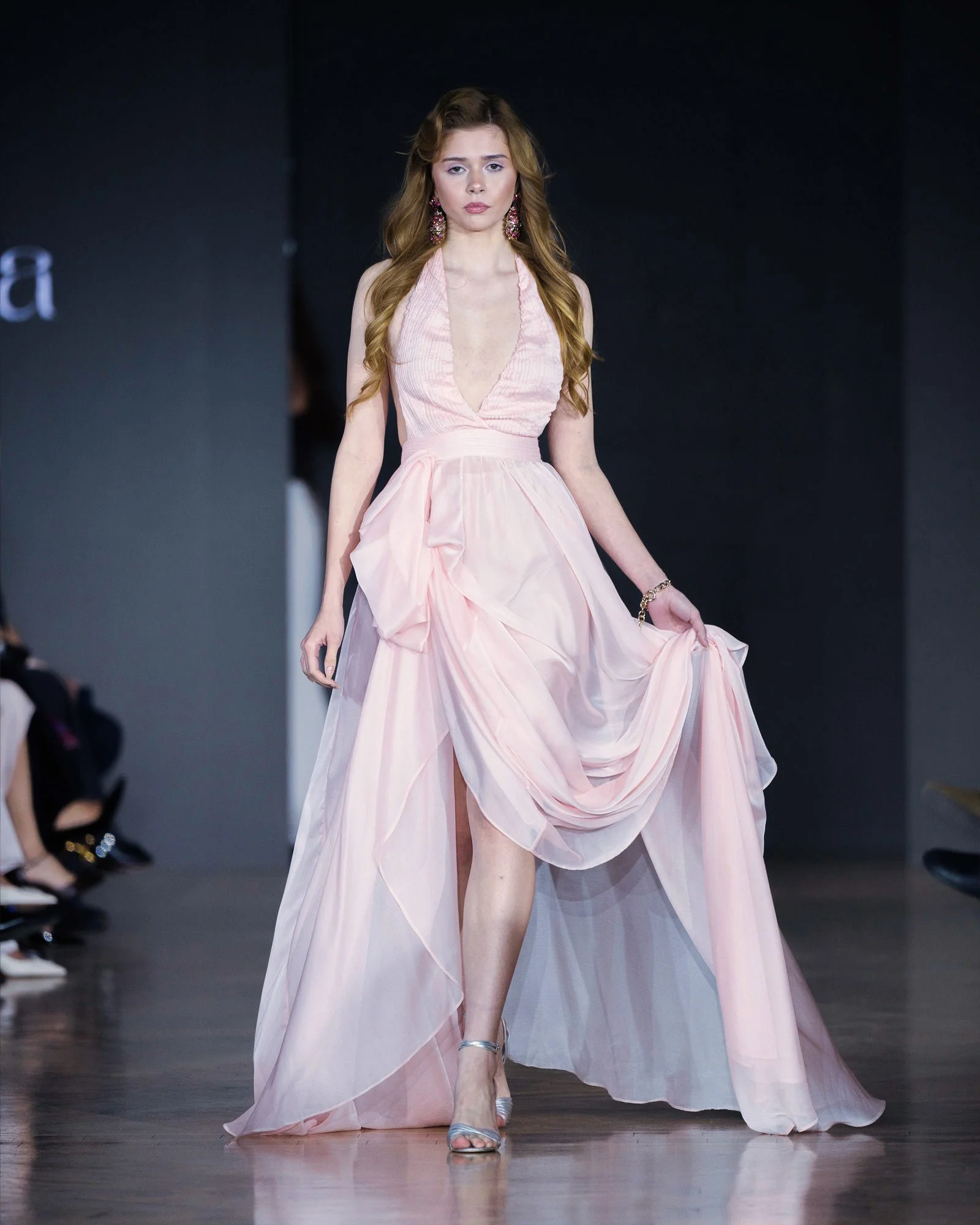 LOOK 16