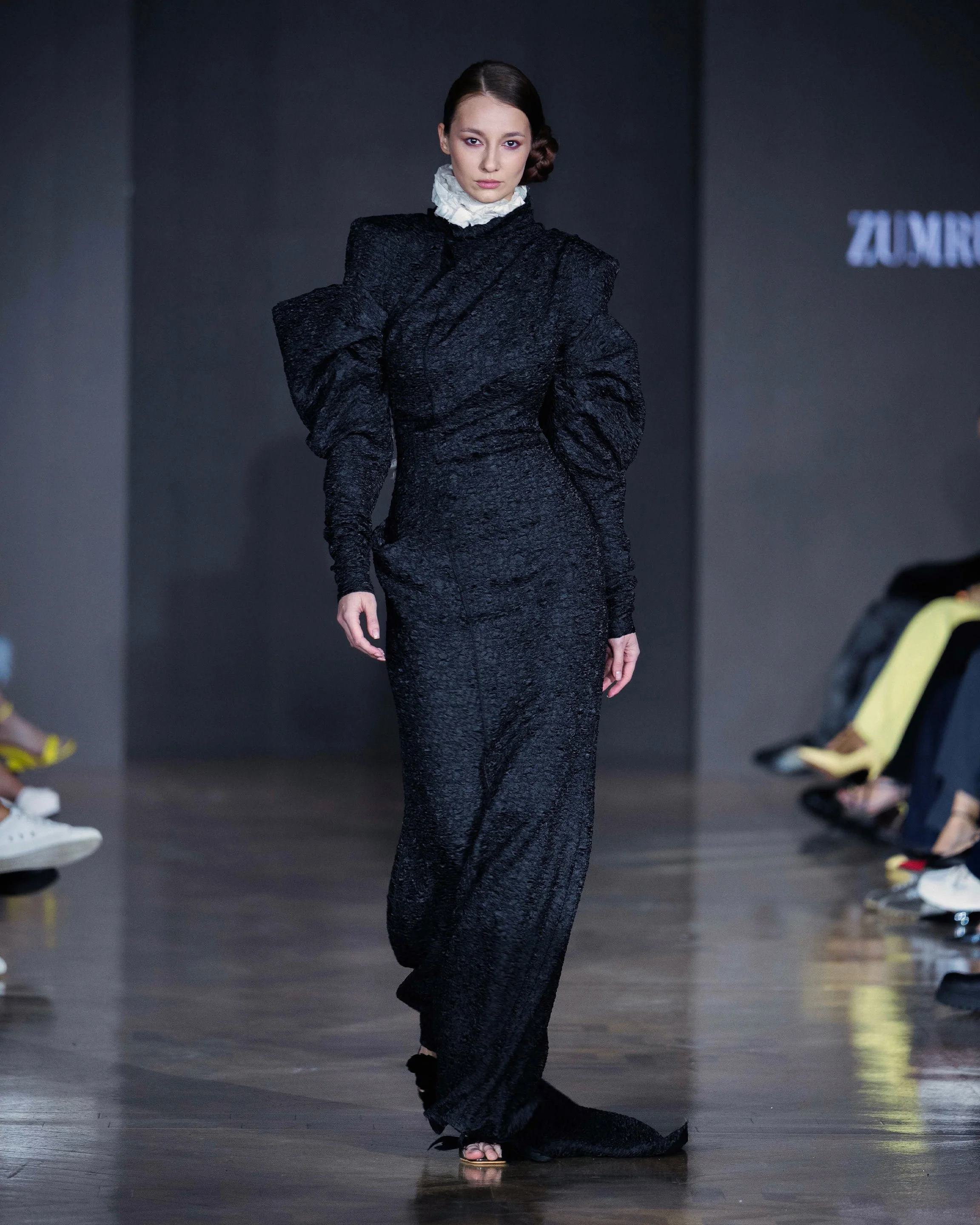 LOOK 3