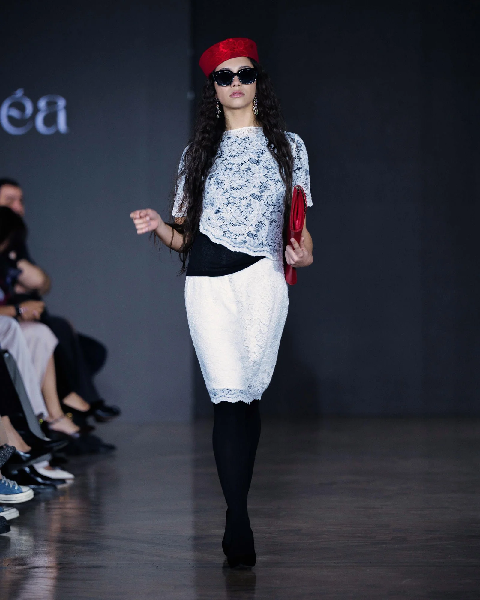 LOOK 3