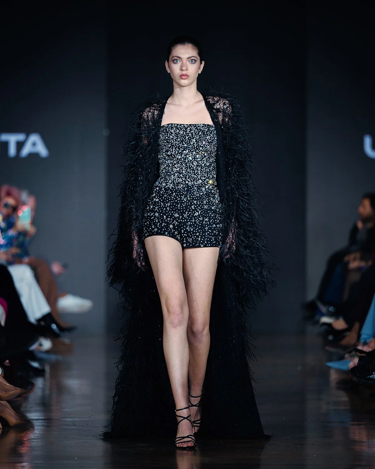 LOOK 20