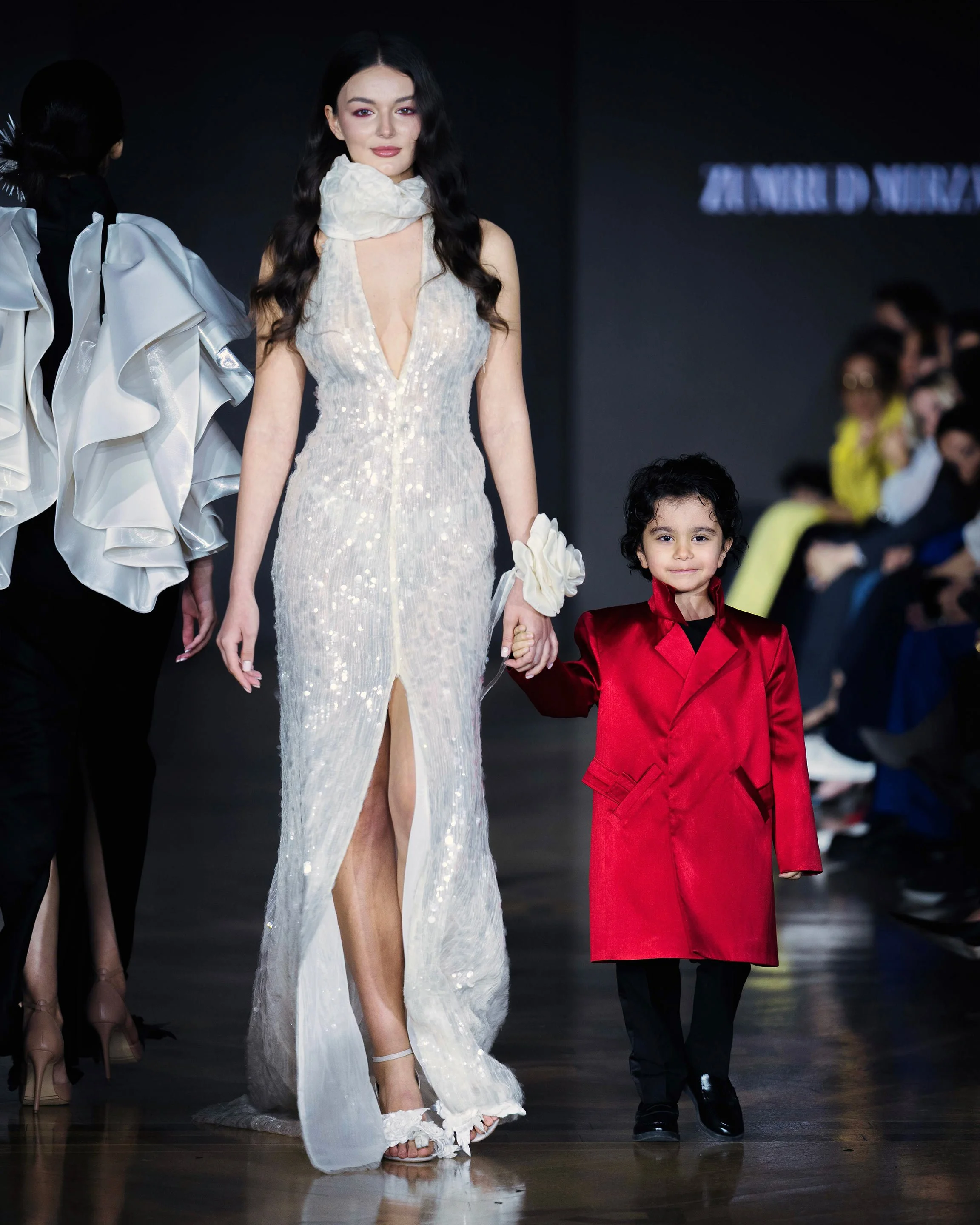 LOOK 25