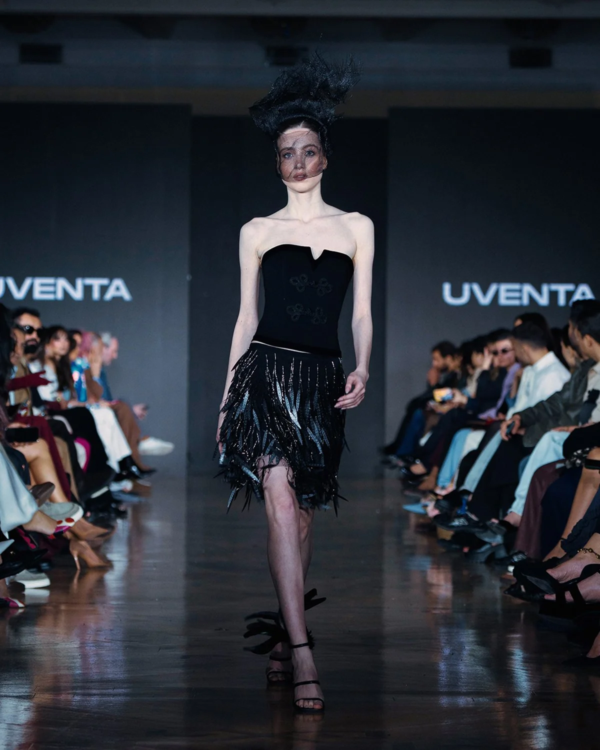 LOOK 13