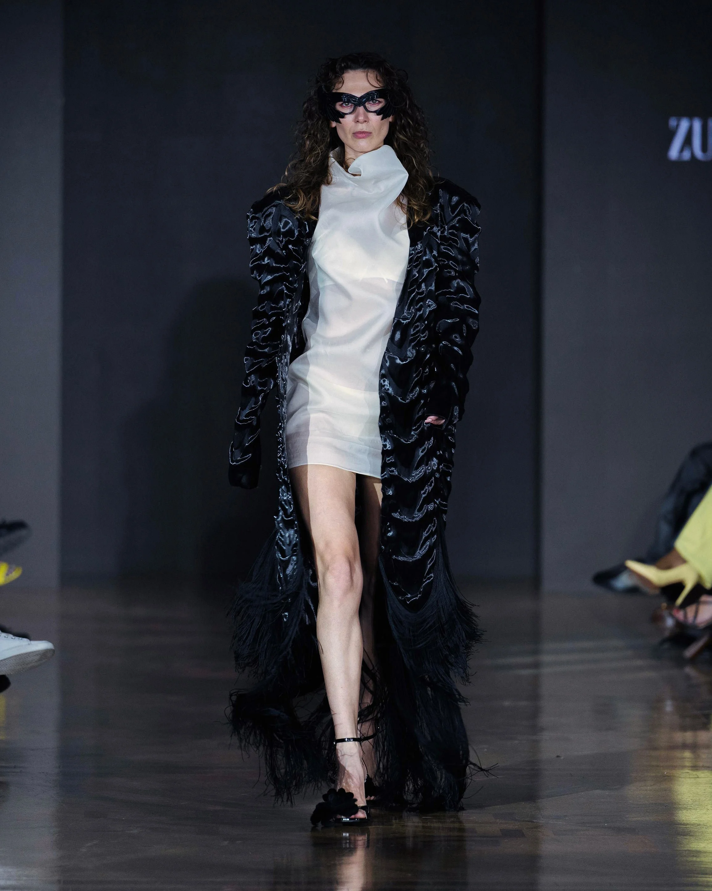 LOOK 15