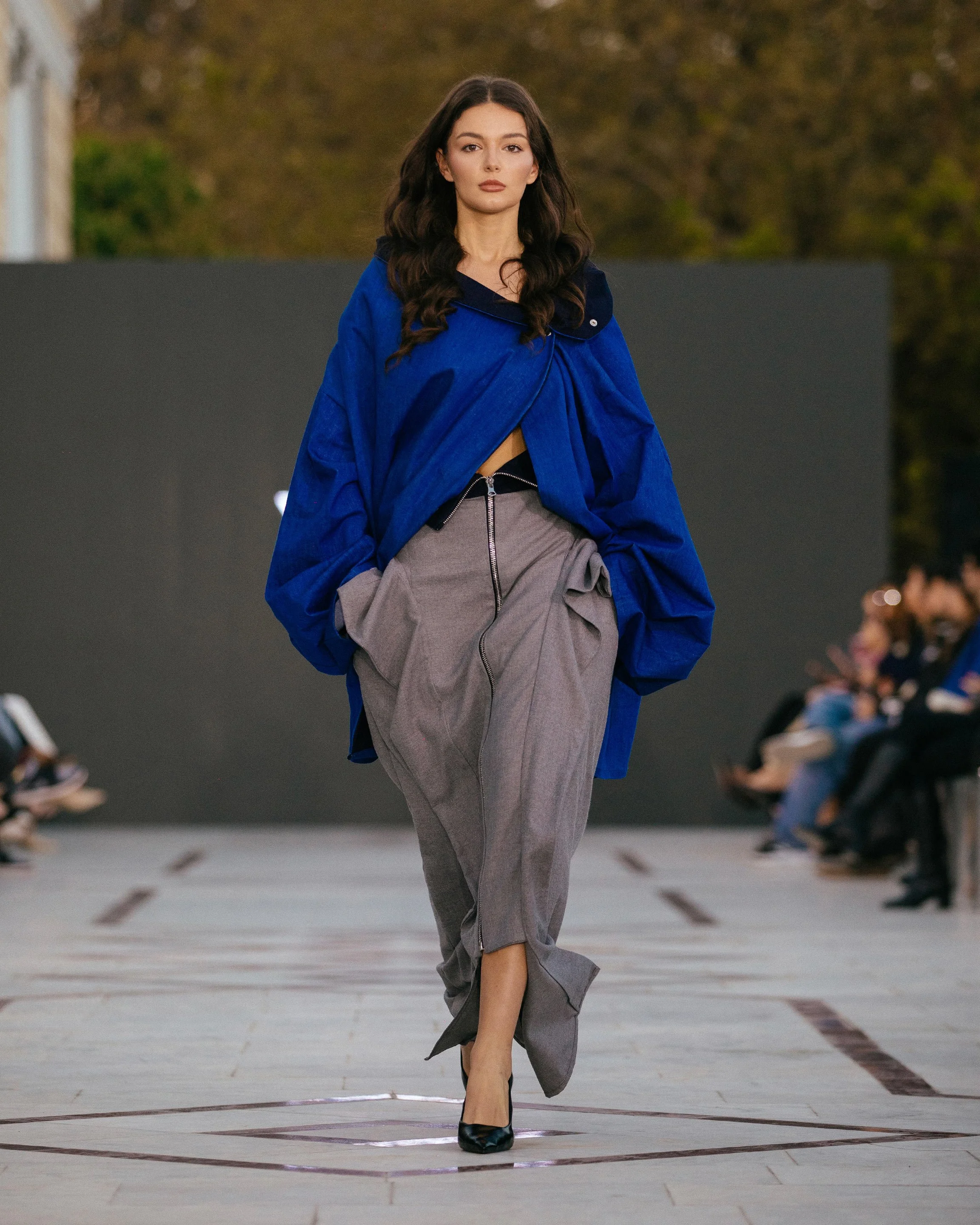LOOK 14