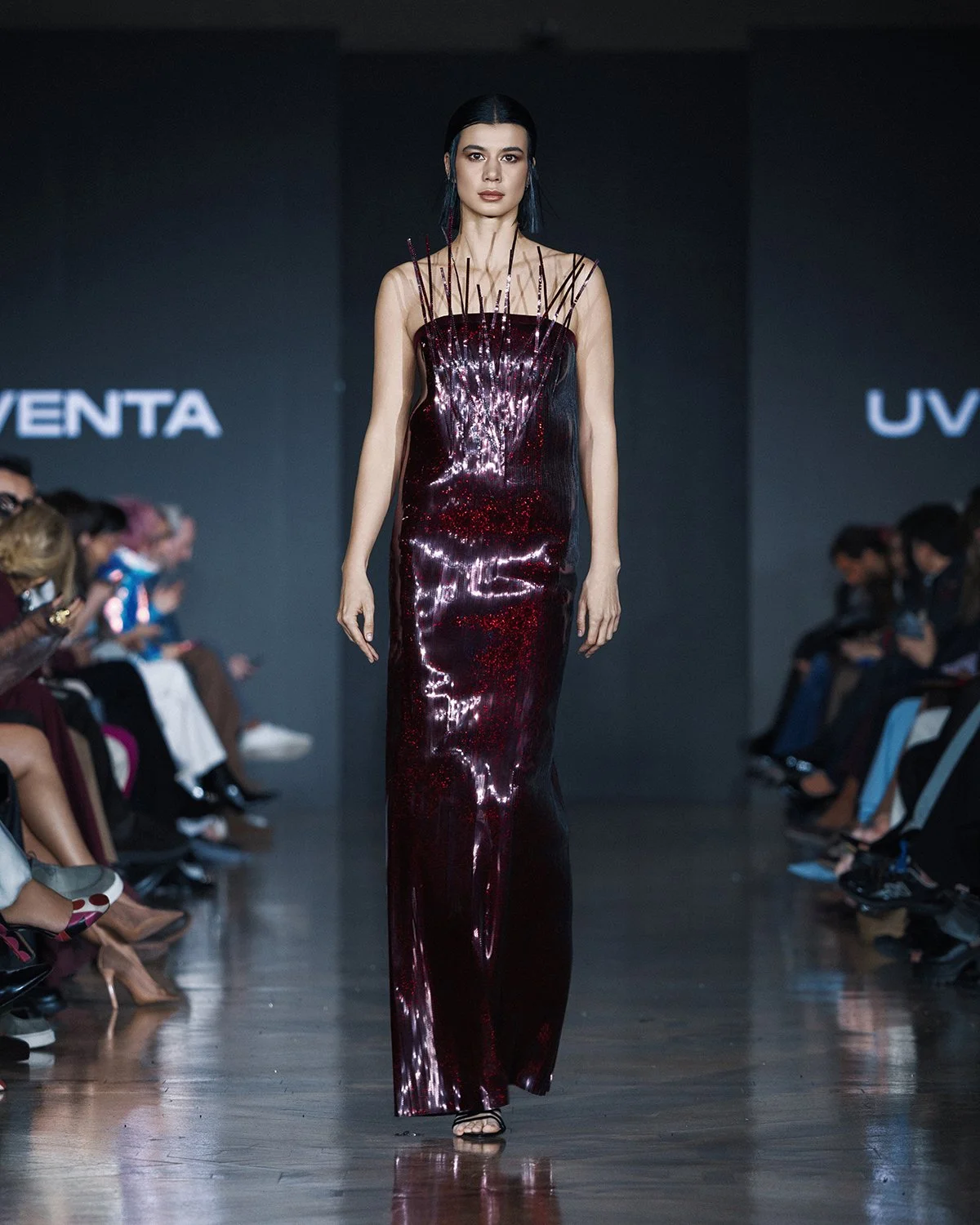 LOOK 18