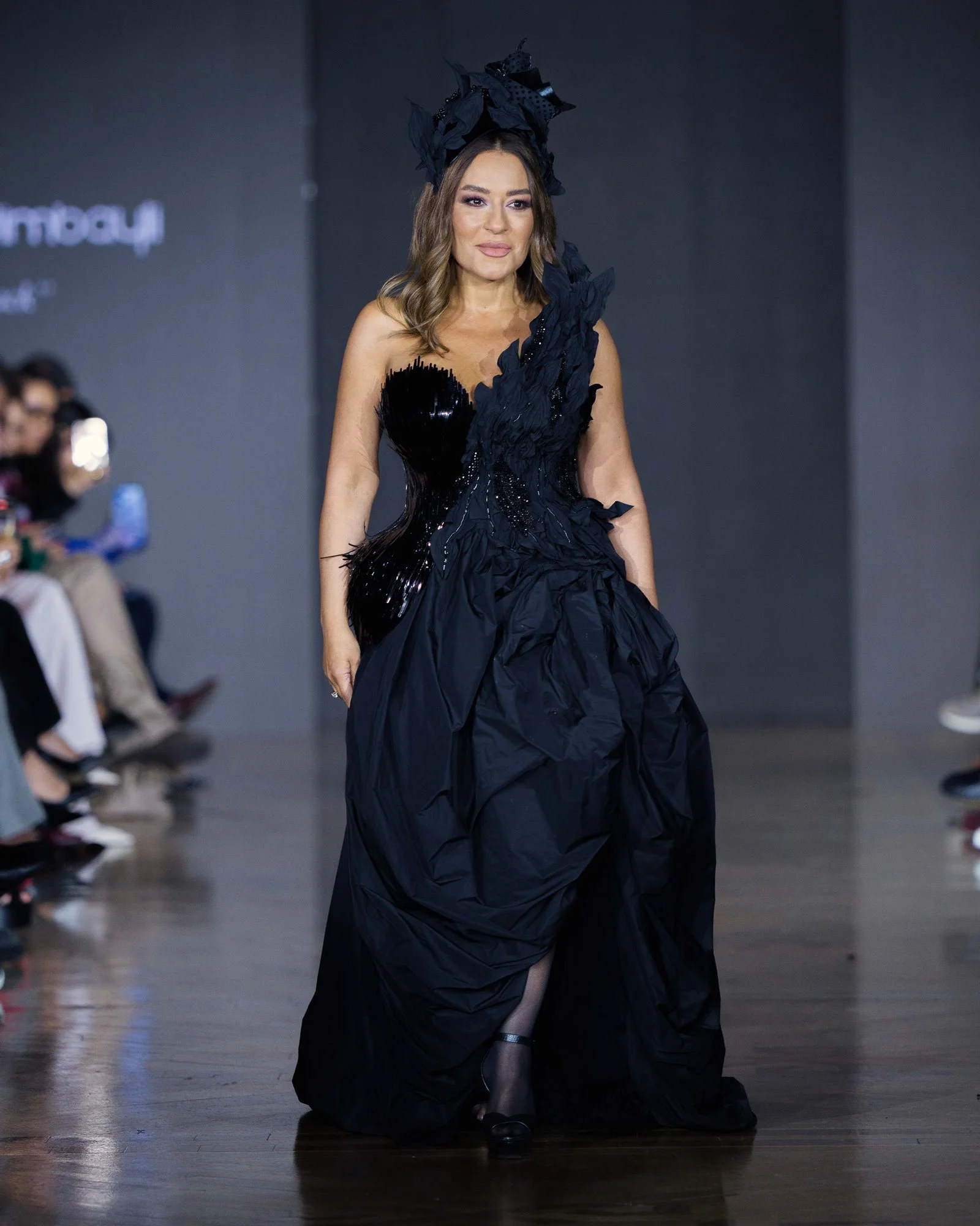 LOOK 30