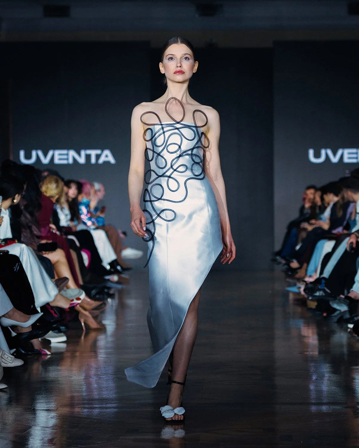 LOOK 14