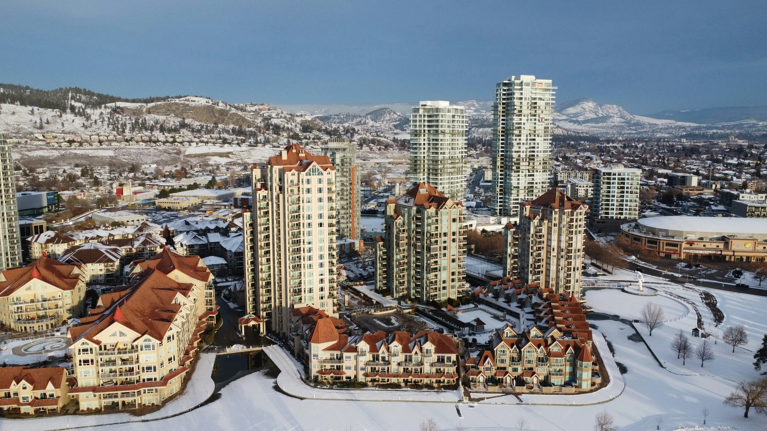 Downtown Kelowna in the winter, Discovery Bay