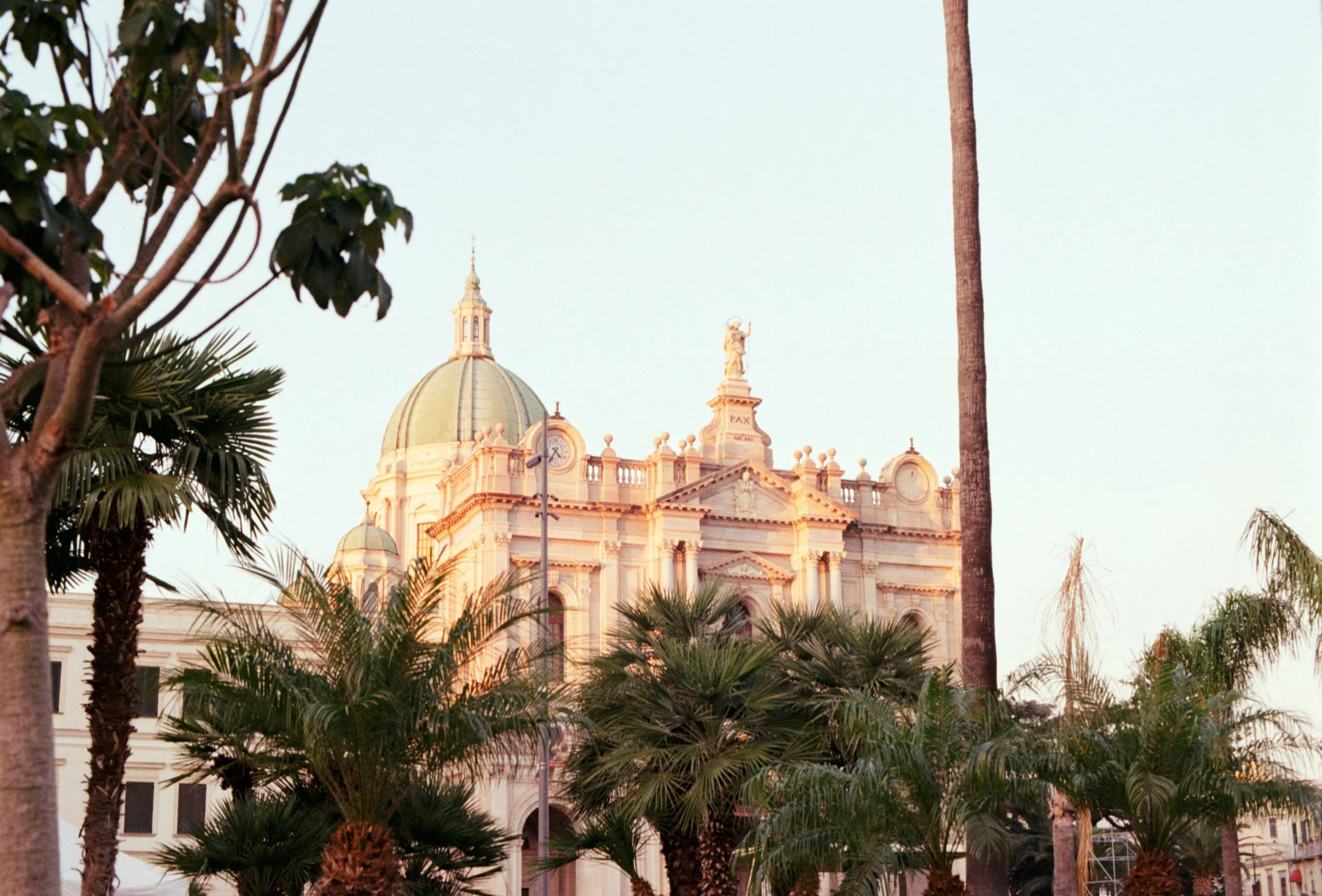 LR Edits Kodak Gold 200 Salerno 2025-36.jpg