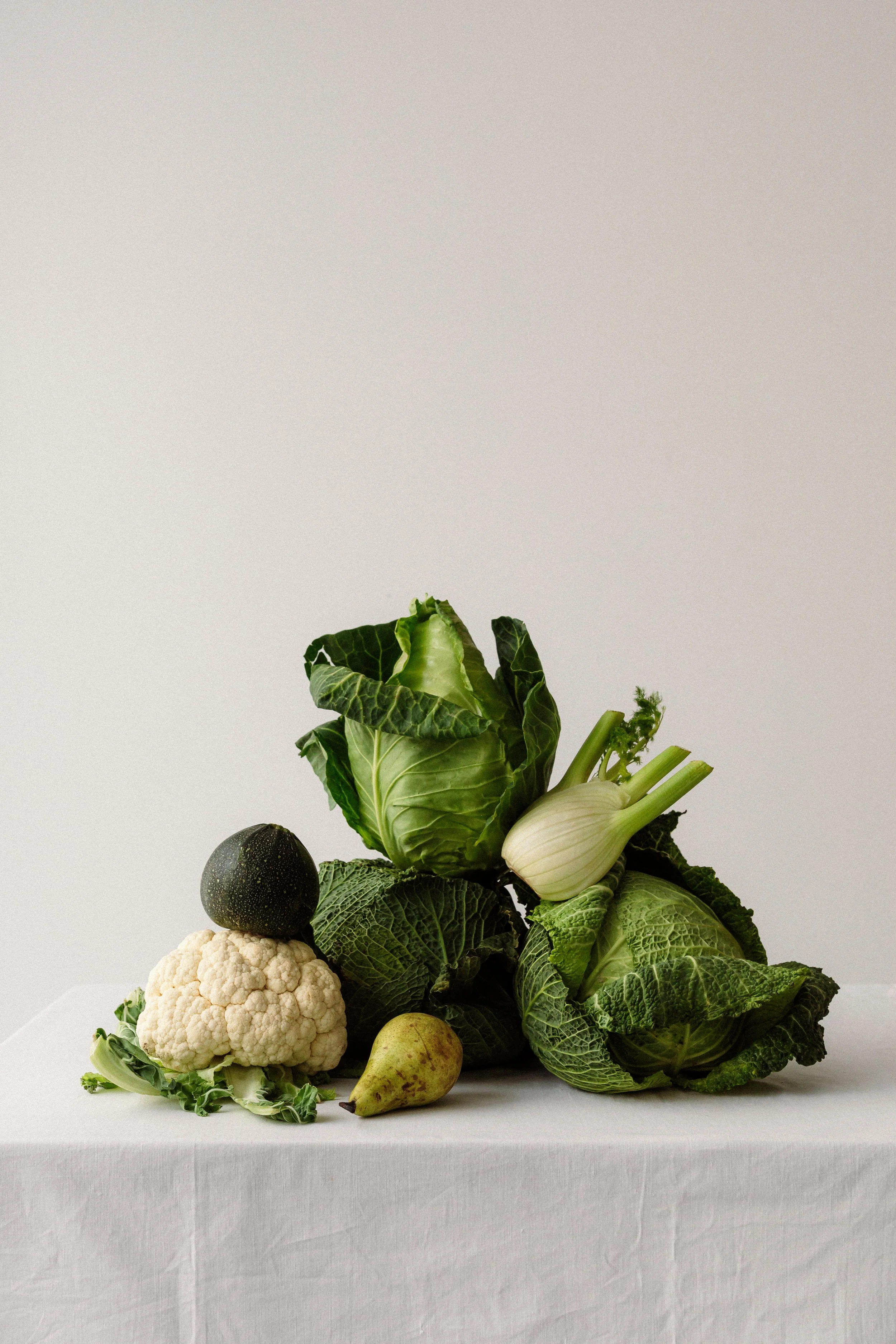 kaboompics_minimalist-vegetable-compositions-with-green-tones-38862.jpg