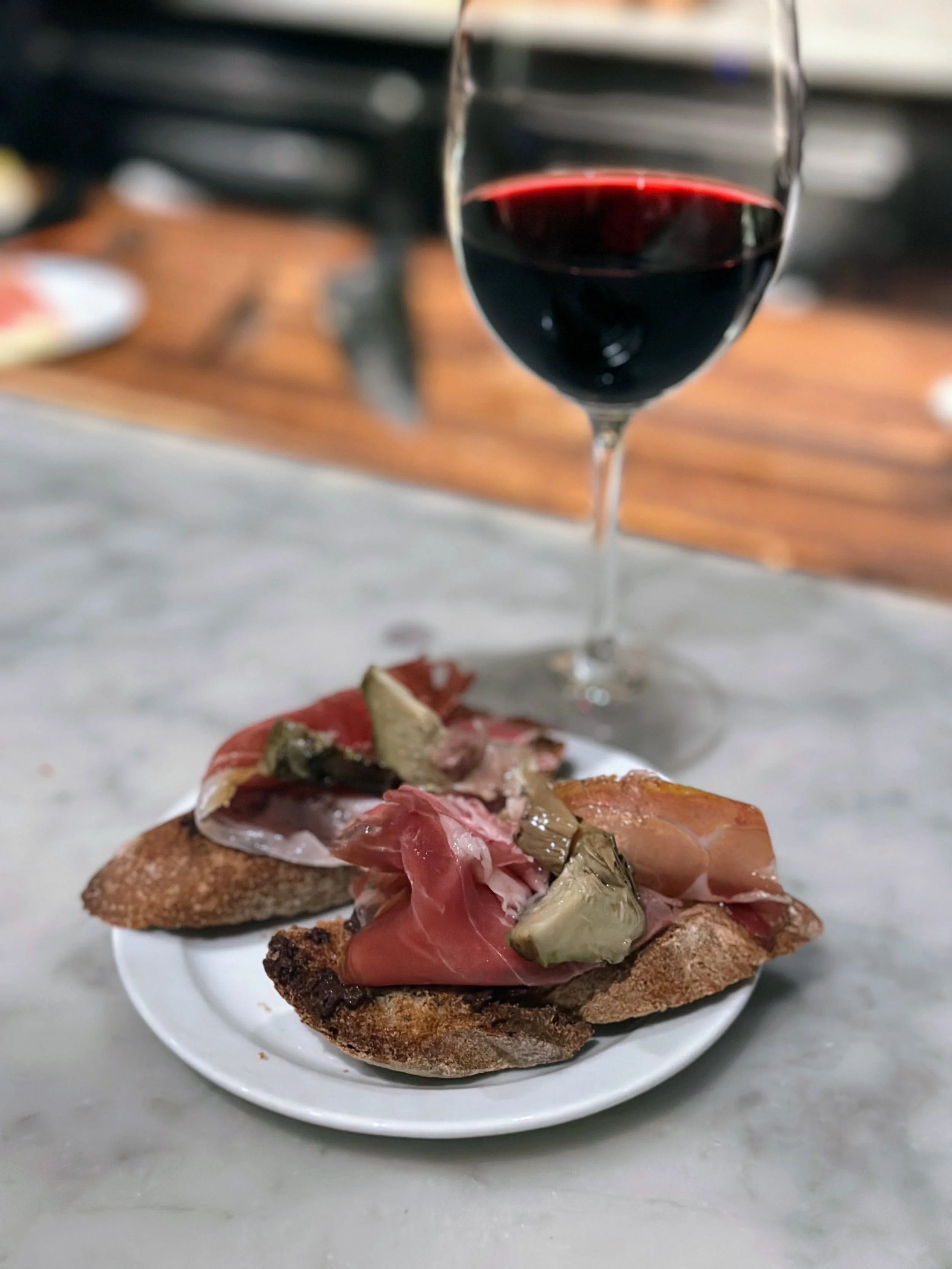 The Art of Aperitivo: Florence Wine Bars