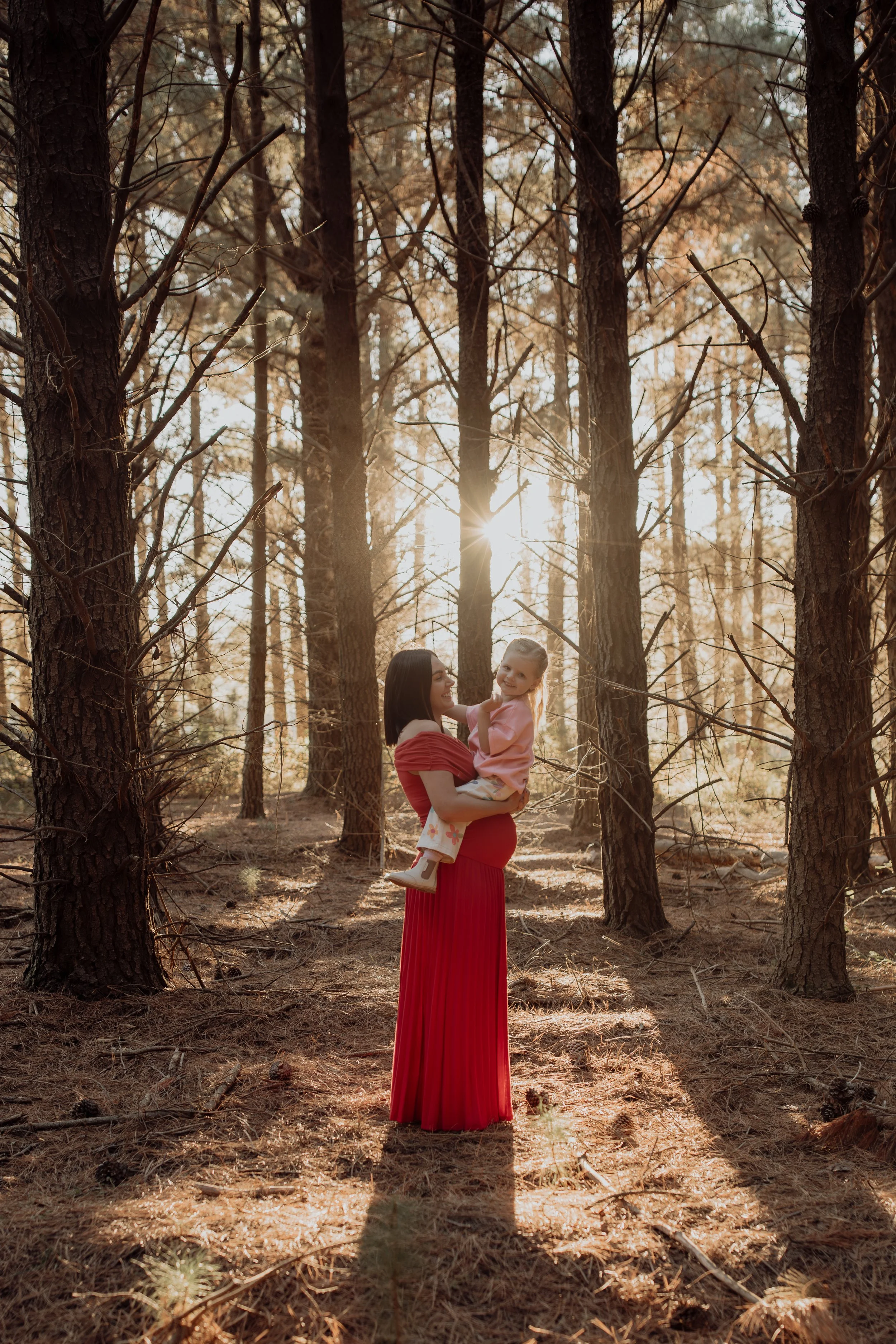 maternity-photoshoot-mother-daughter.jpg
