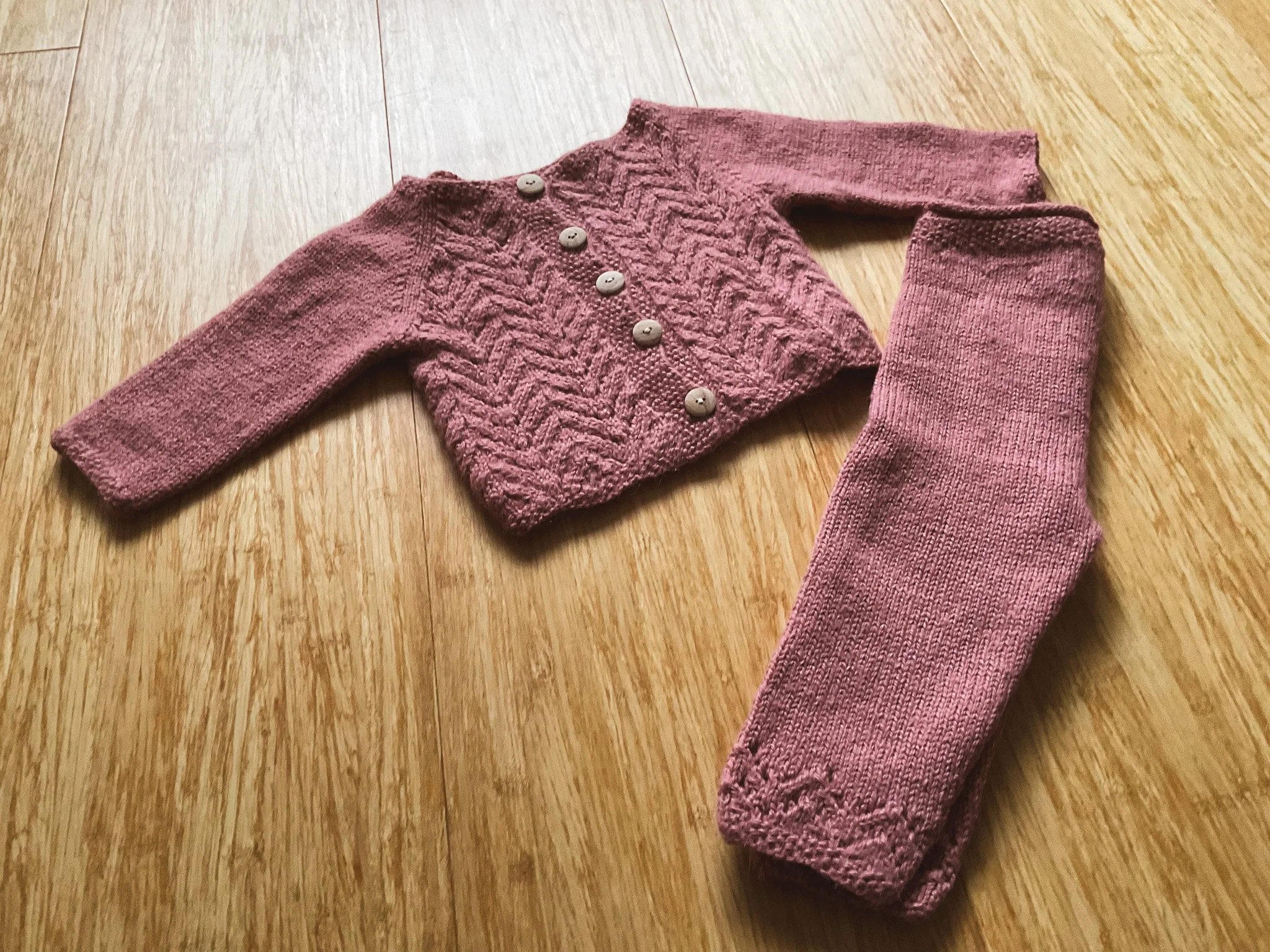 Rose Knit Set