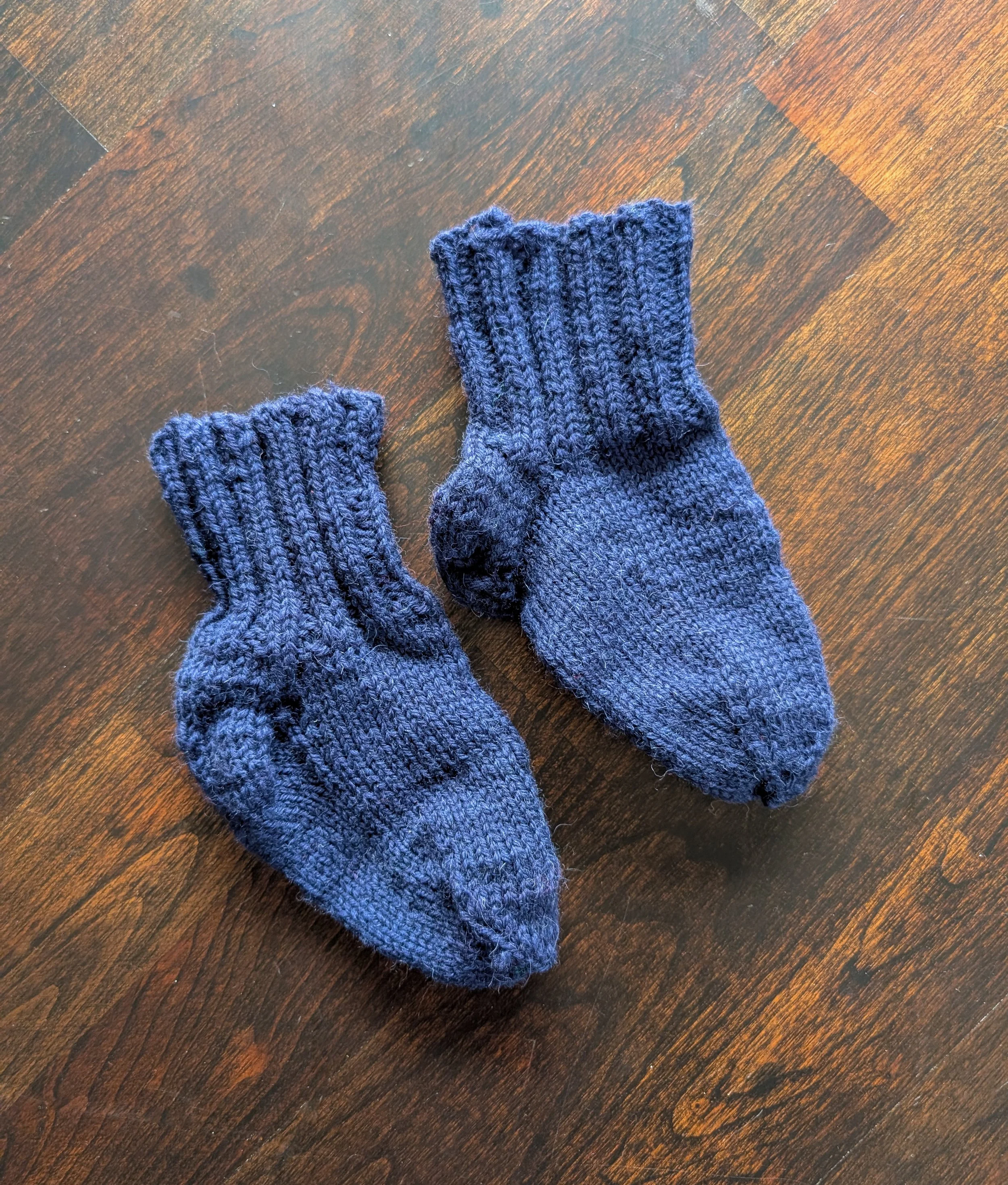 Navy Knit Walking Socks