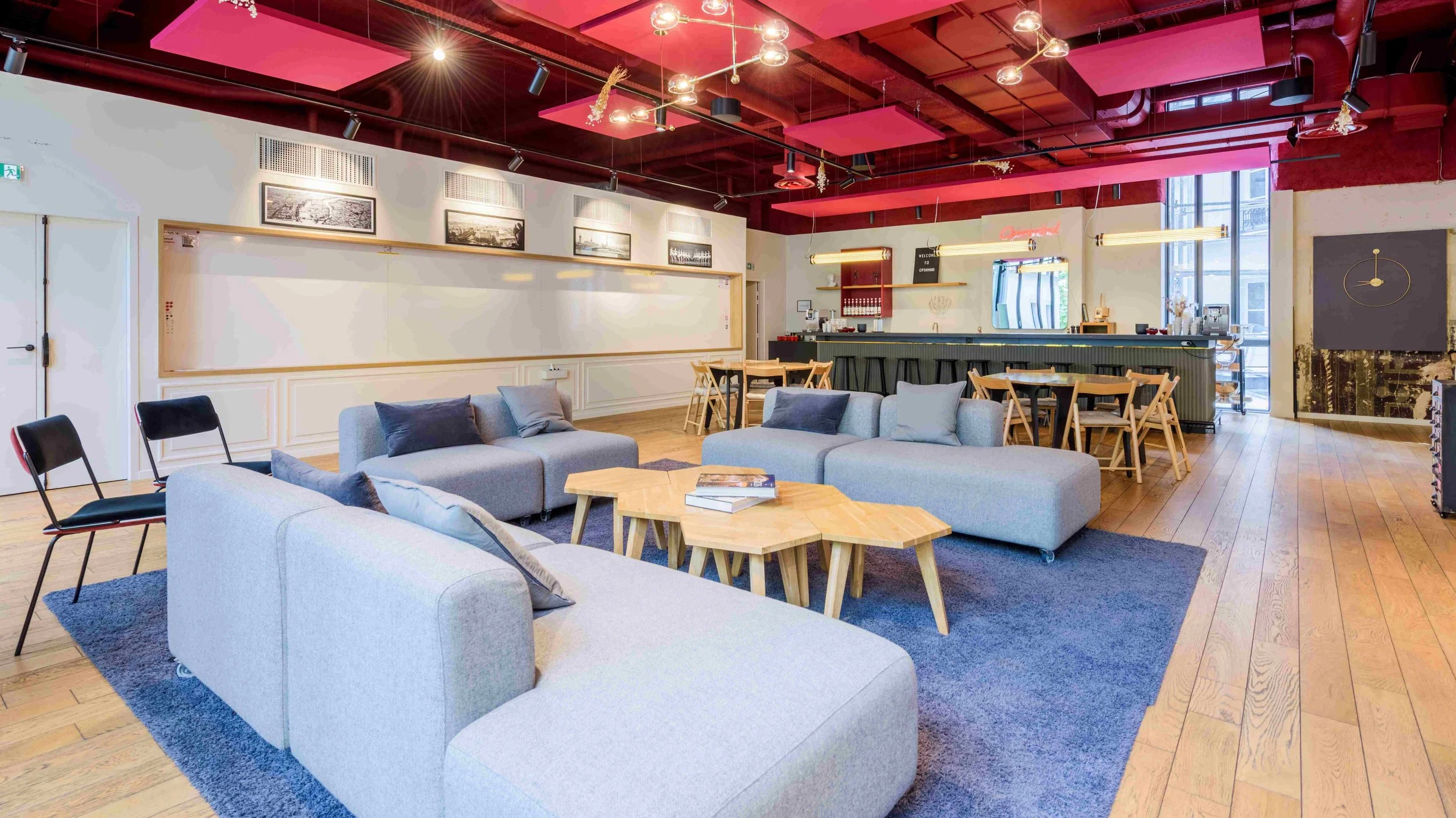 Format cosy plus tables pour 12 pers