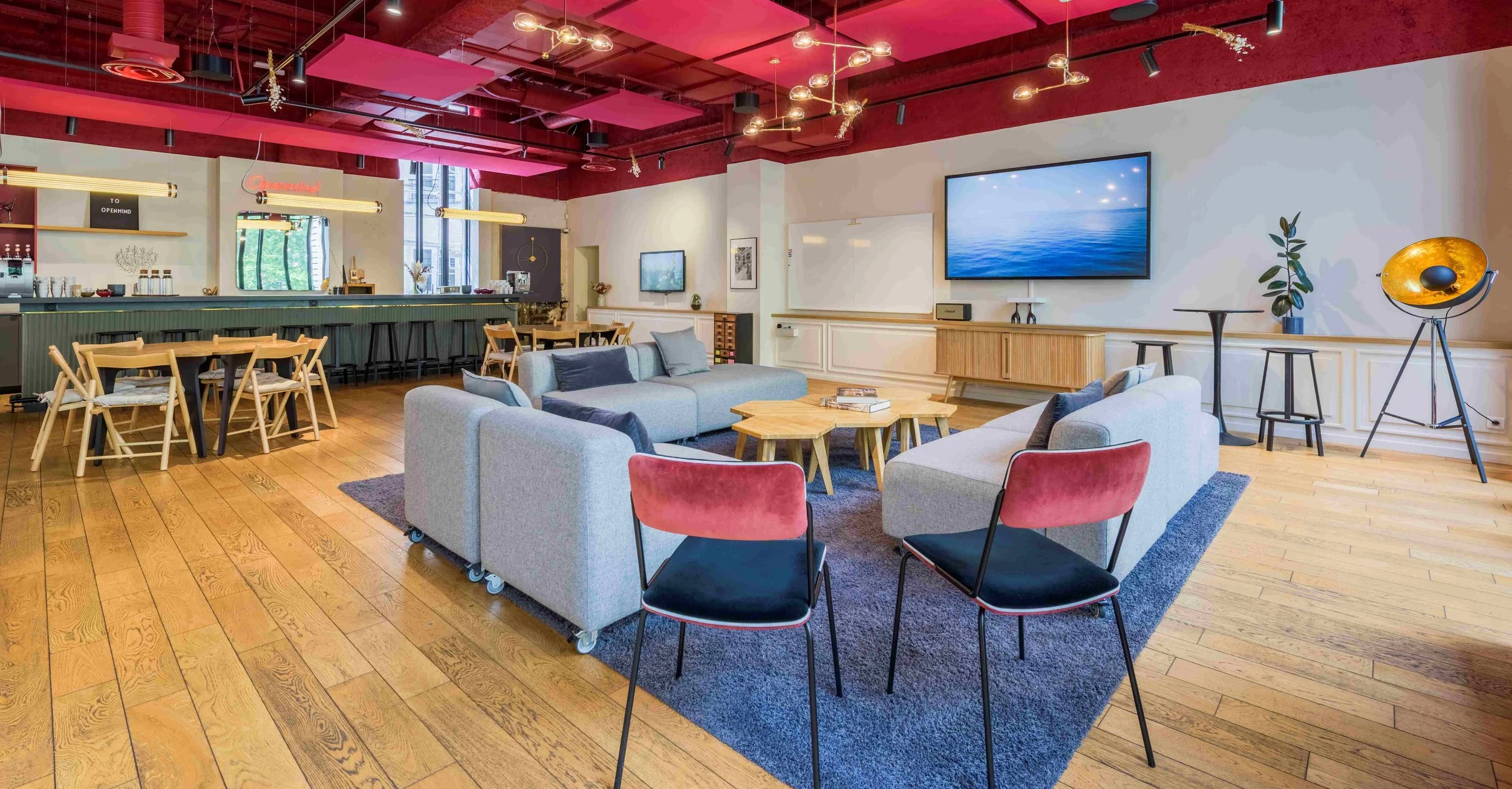 Format cosy plus tables pour 12 pers