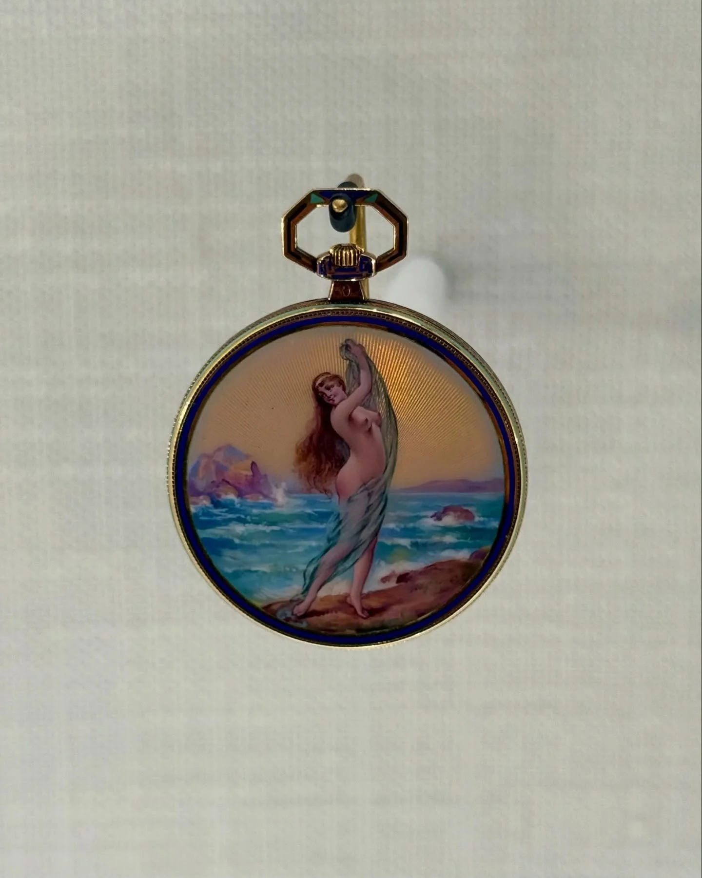 Incredible enamel work for Audemars Piguet. 

1. Divine - 1921
Venus, the goddess of love, symbolises beauty and desire in
Roman mythology.

2. A Love Story - 1890
Louis Piguet Grande Sonnerie

3. Graceful - 1982
The work of @gabriellarivalta 
This t