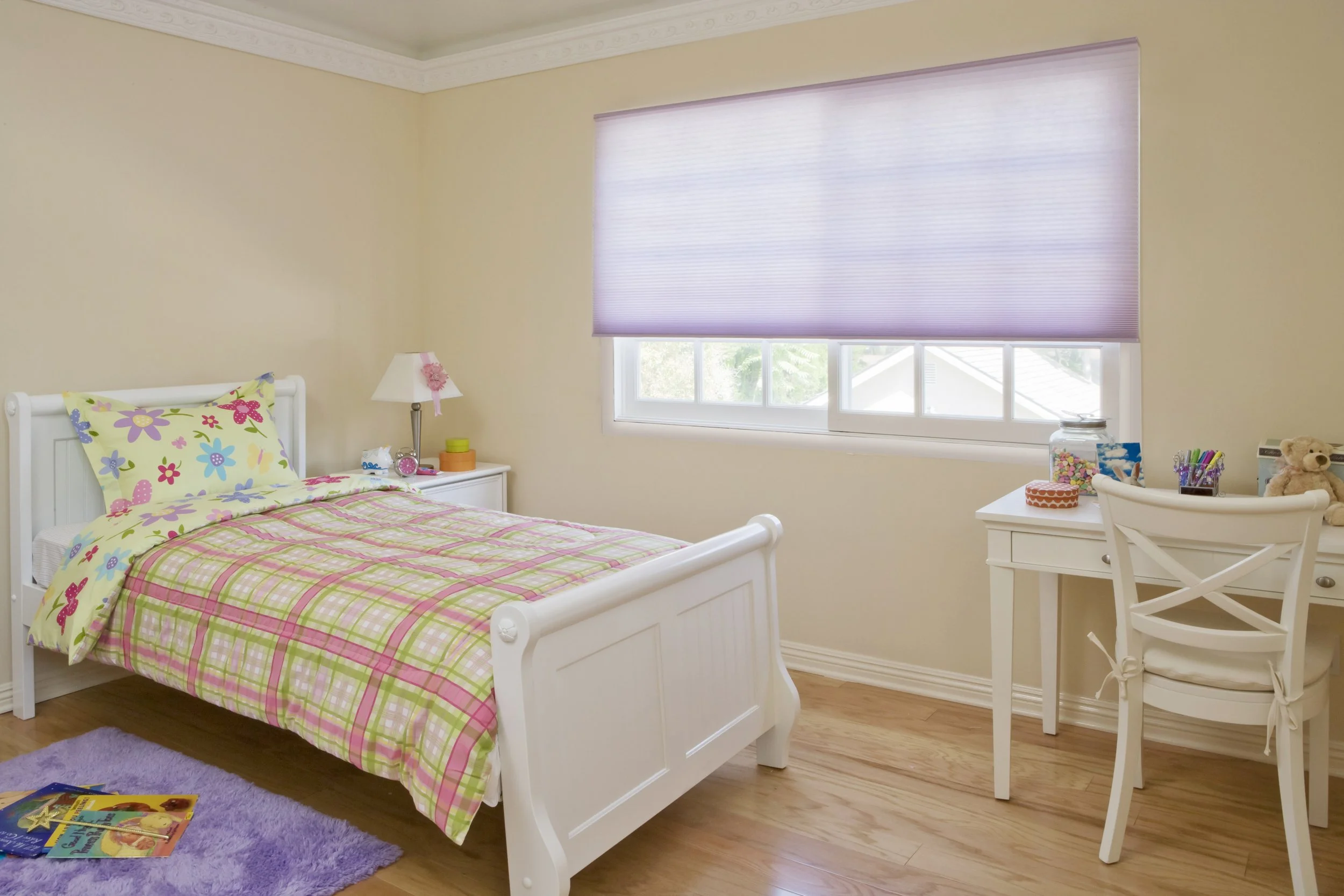 SmartRise Pink - Bedroom.jpg