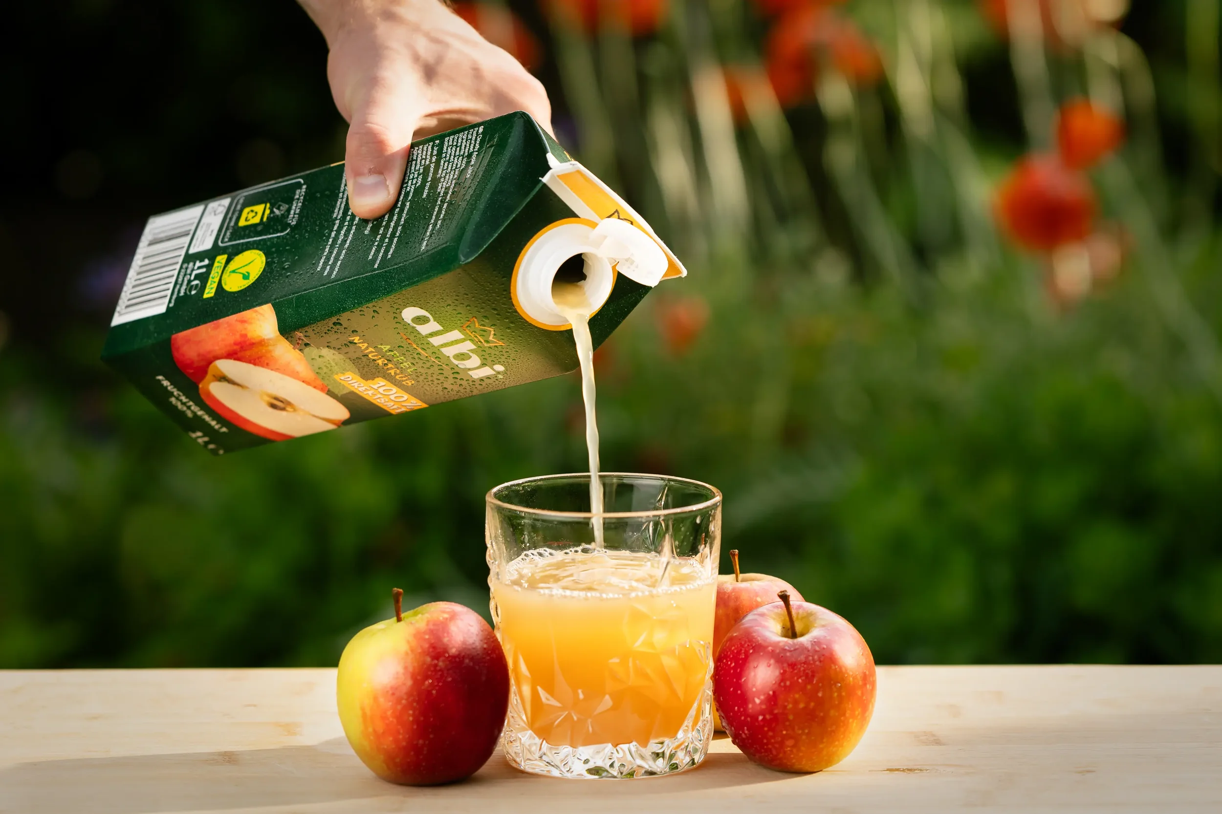 produktfotografie-albi-apfelsaft-tetrapack-studio