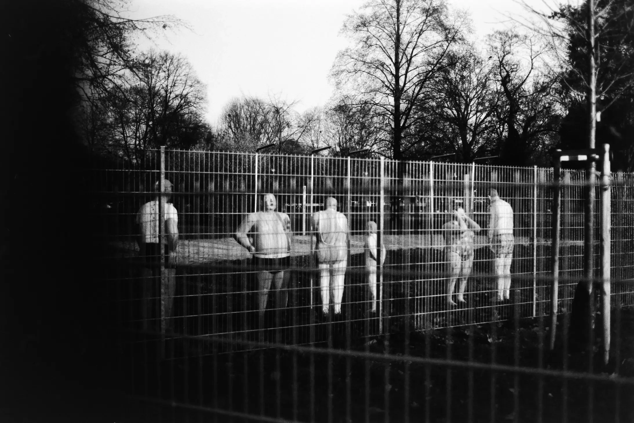 analogfotografie-Heilbronn-schwarzweiß-farbe-streetfotos-stadtbild-minimalistisch