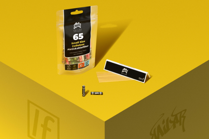 kailar-filters-65er-Packung-gelber-würfel-lifestyle.webp