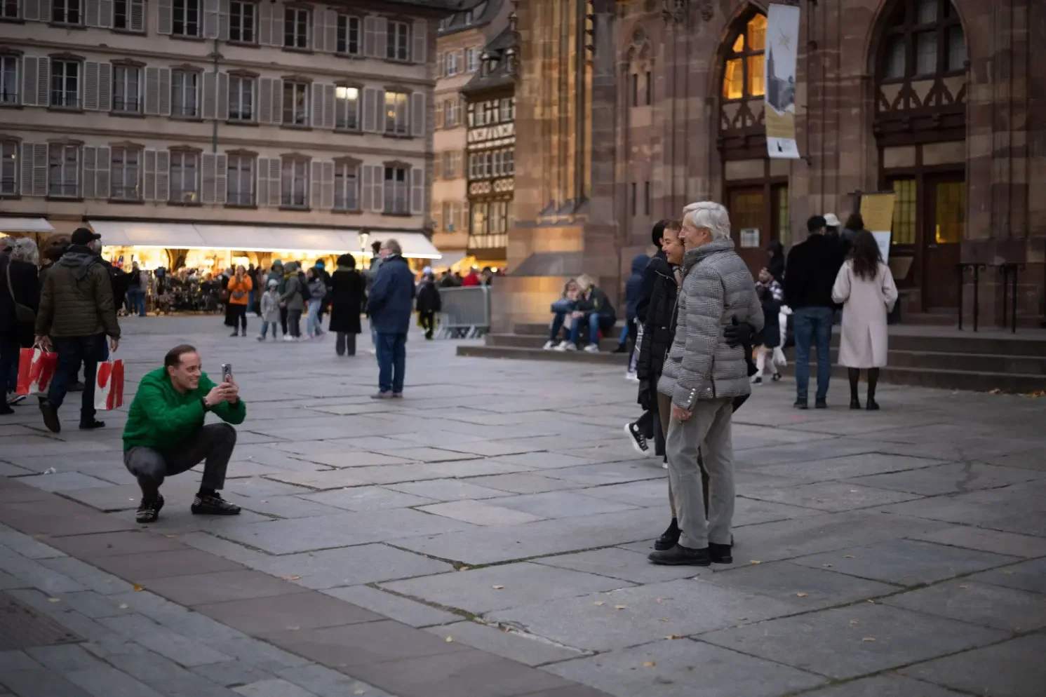 streetfotografie-menschen-architektur-szene-momente