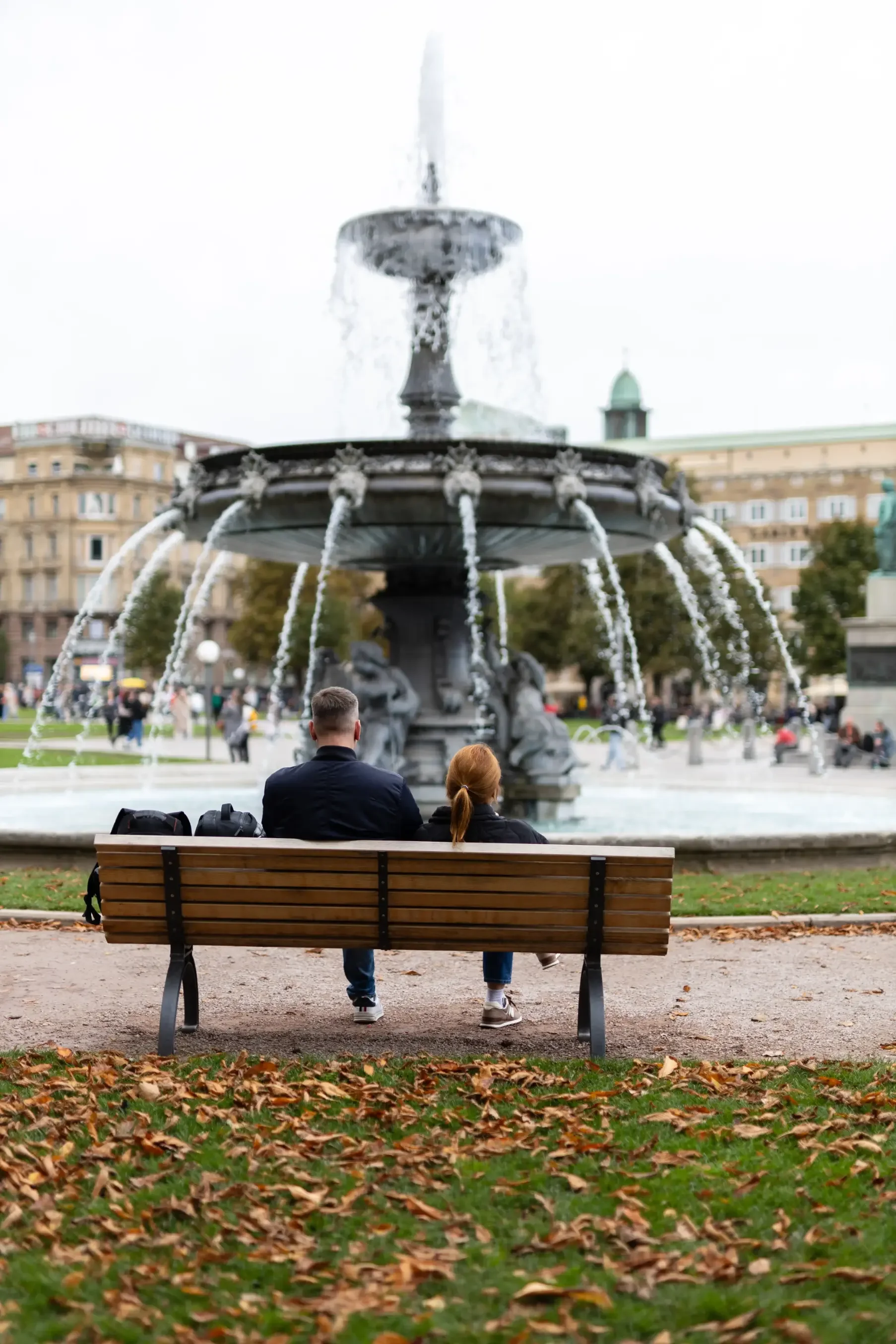 streetfotografie-menschen-architektur-szene-momente