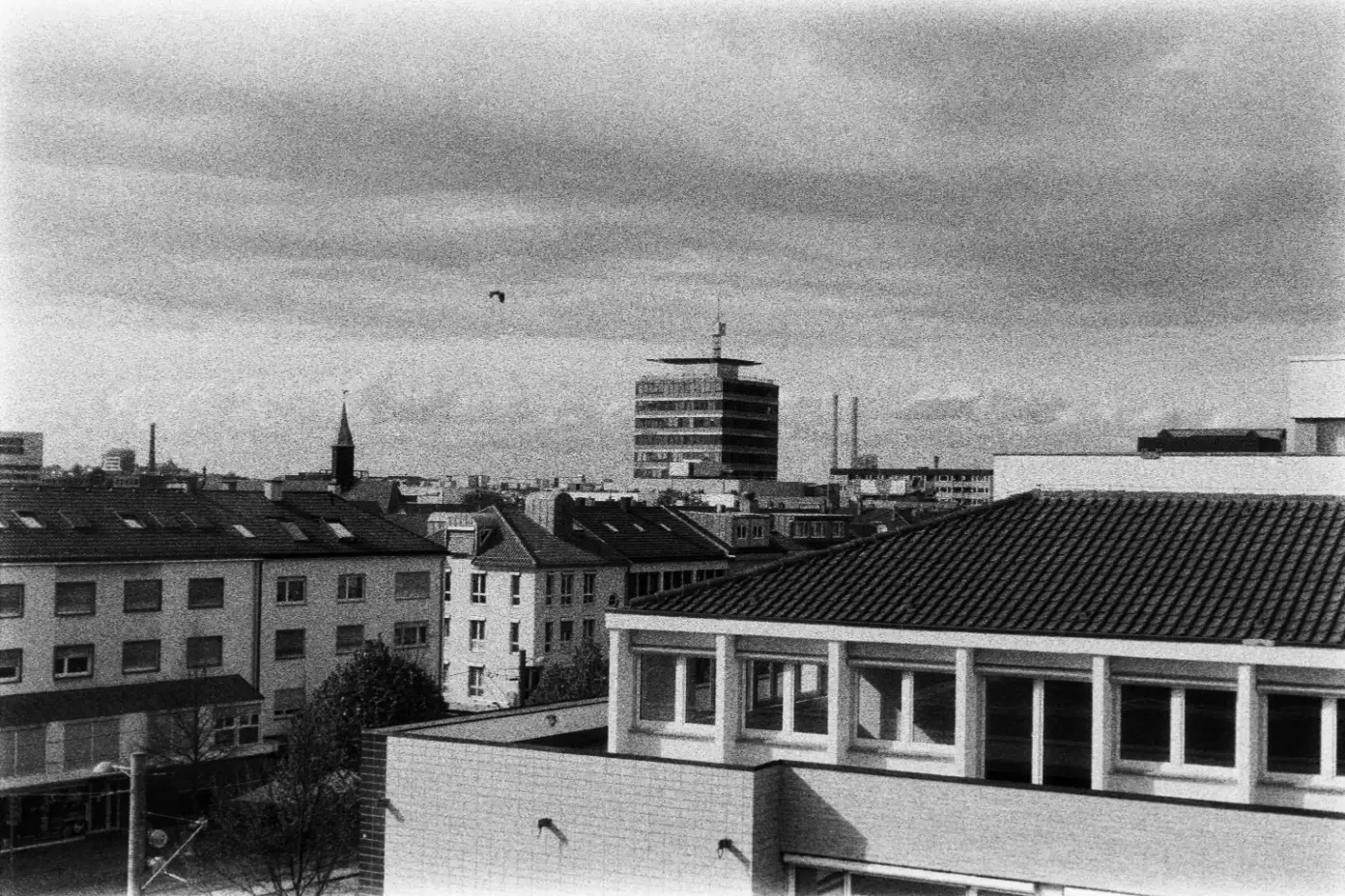 analogfotografie-Heilbronn-schwarzweiß-farbe-streetfotos-stadtbild-minimalistisch