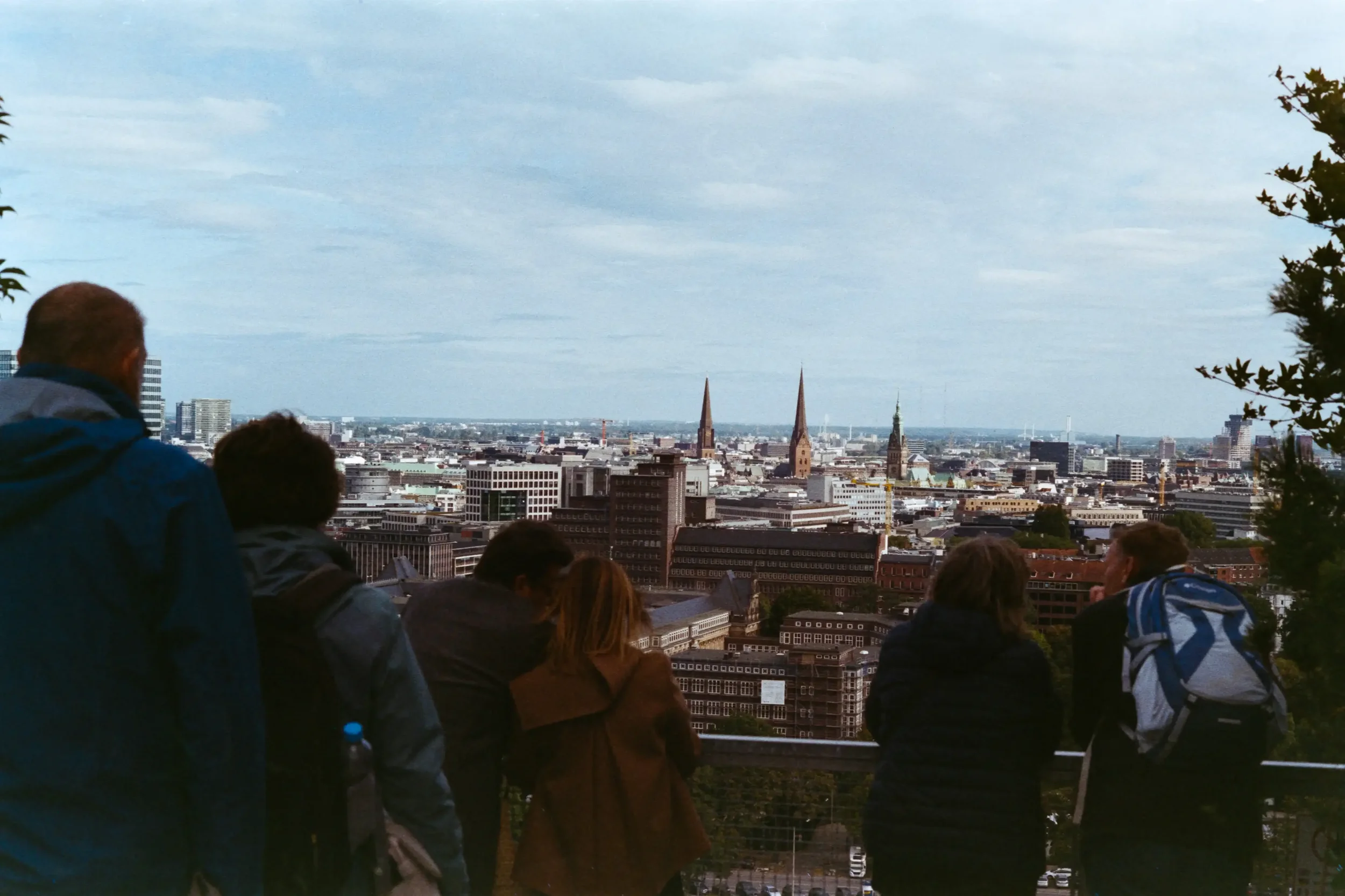 hamburg-analogfotografie-architektur-stadtbild