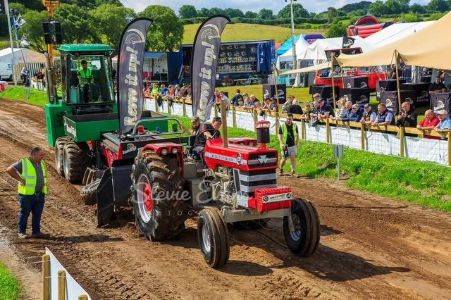 🚜 Amazing photo highlights from photographer Stevie Evan Photography from 2025 Revvv It Up Festival in Dungiven. 

We have something really special coming and you&rsquo;ll see an amazing addition to the Field of Dreams 🙌

Keep an eye on our socials