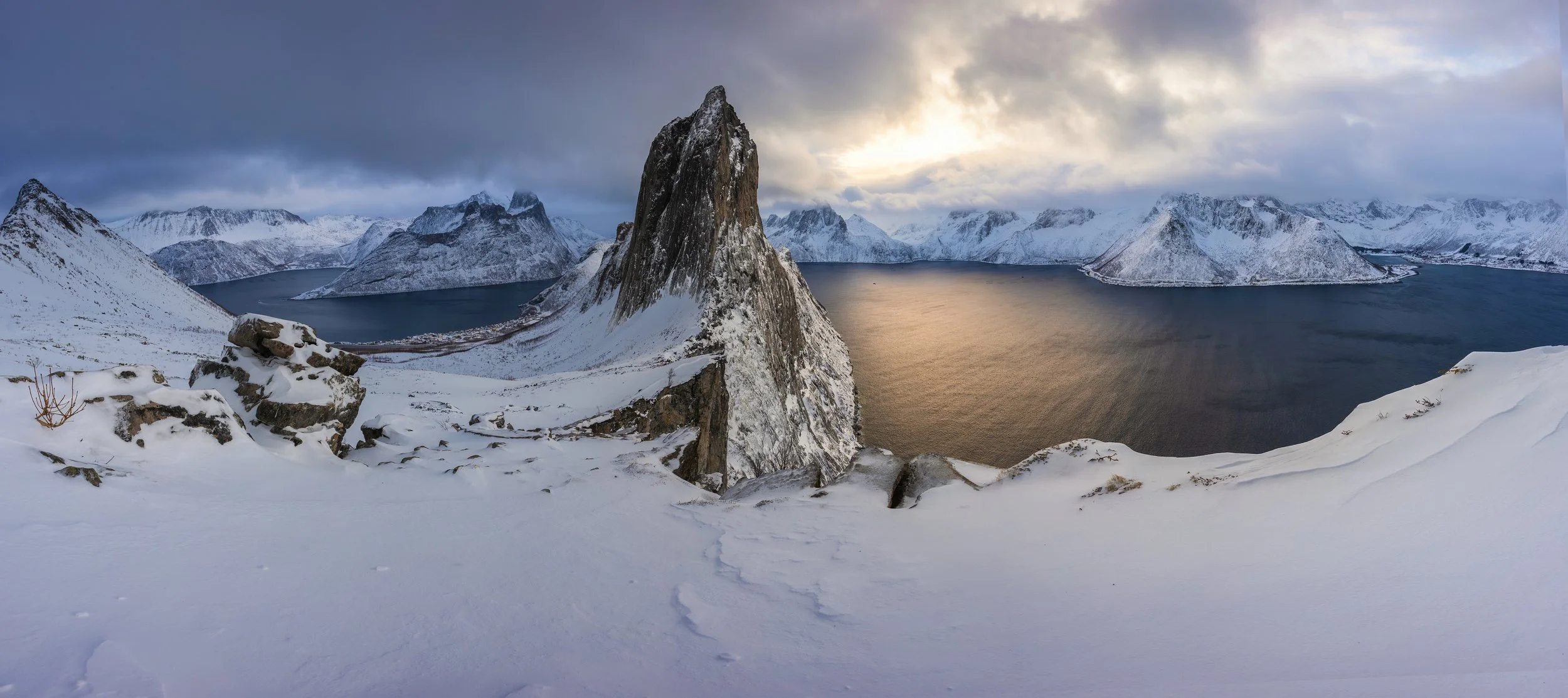 Norway_2025_01_23-12_30_48-8398-HDR-Pano-Bearbeitet-Bearbeitet.jpg