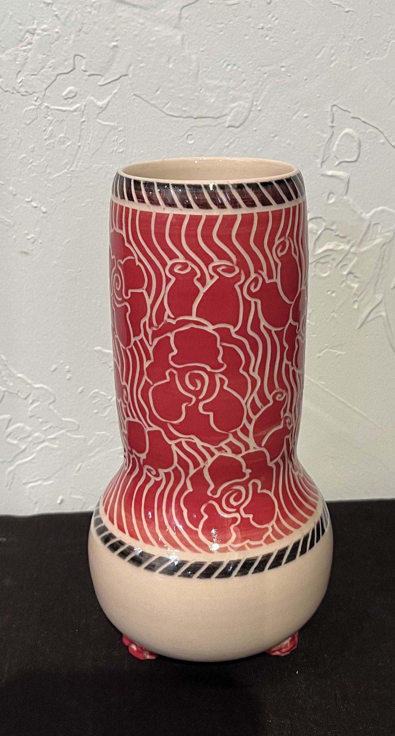 Red Rose Vase